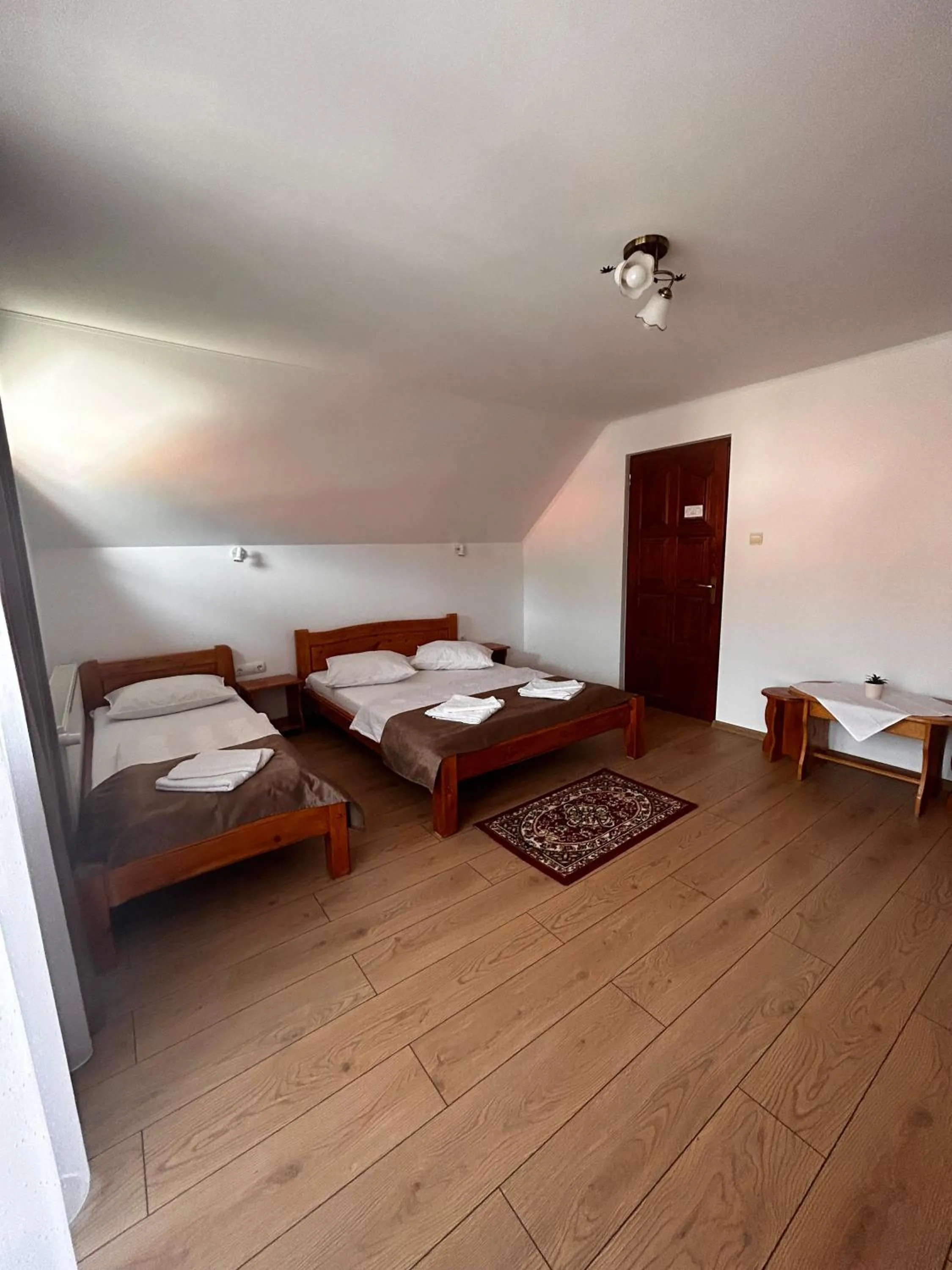 Bed in PENSIUNEA KELEMEN