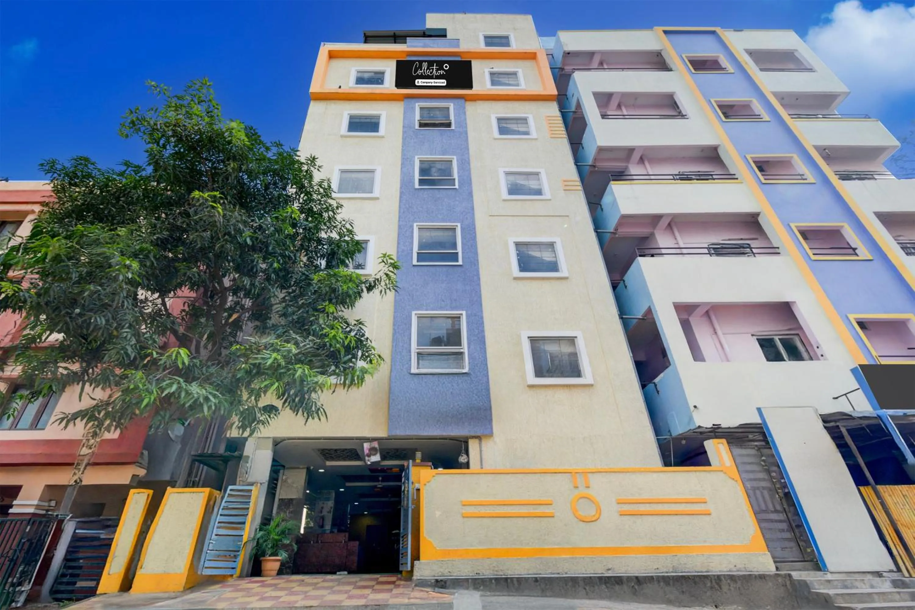 Facade/entrance in Super Collection O Gachibowli