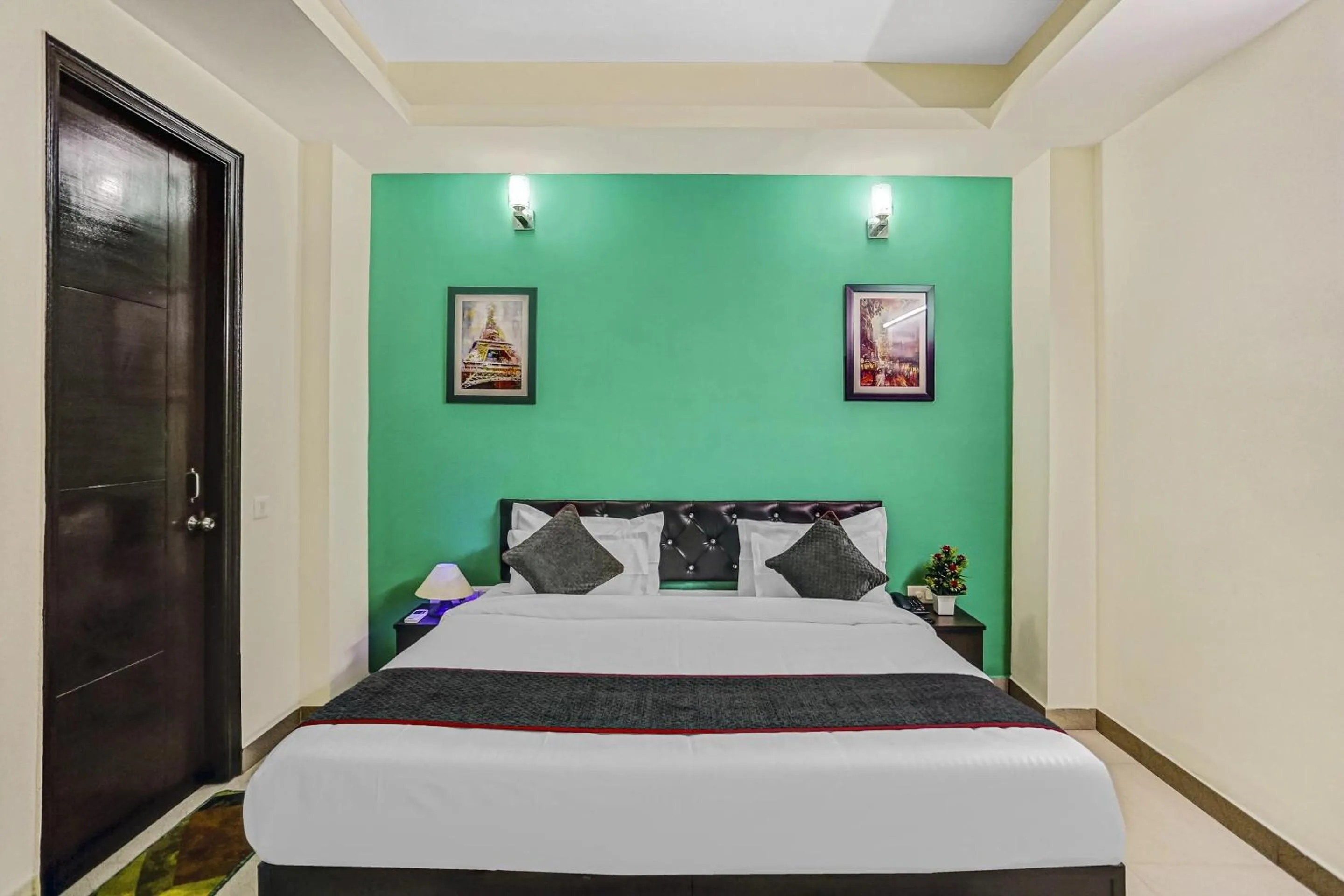 Facade/entrance, Bed in Townhouse Rumaisa