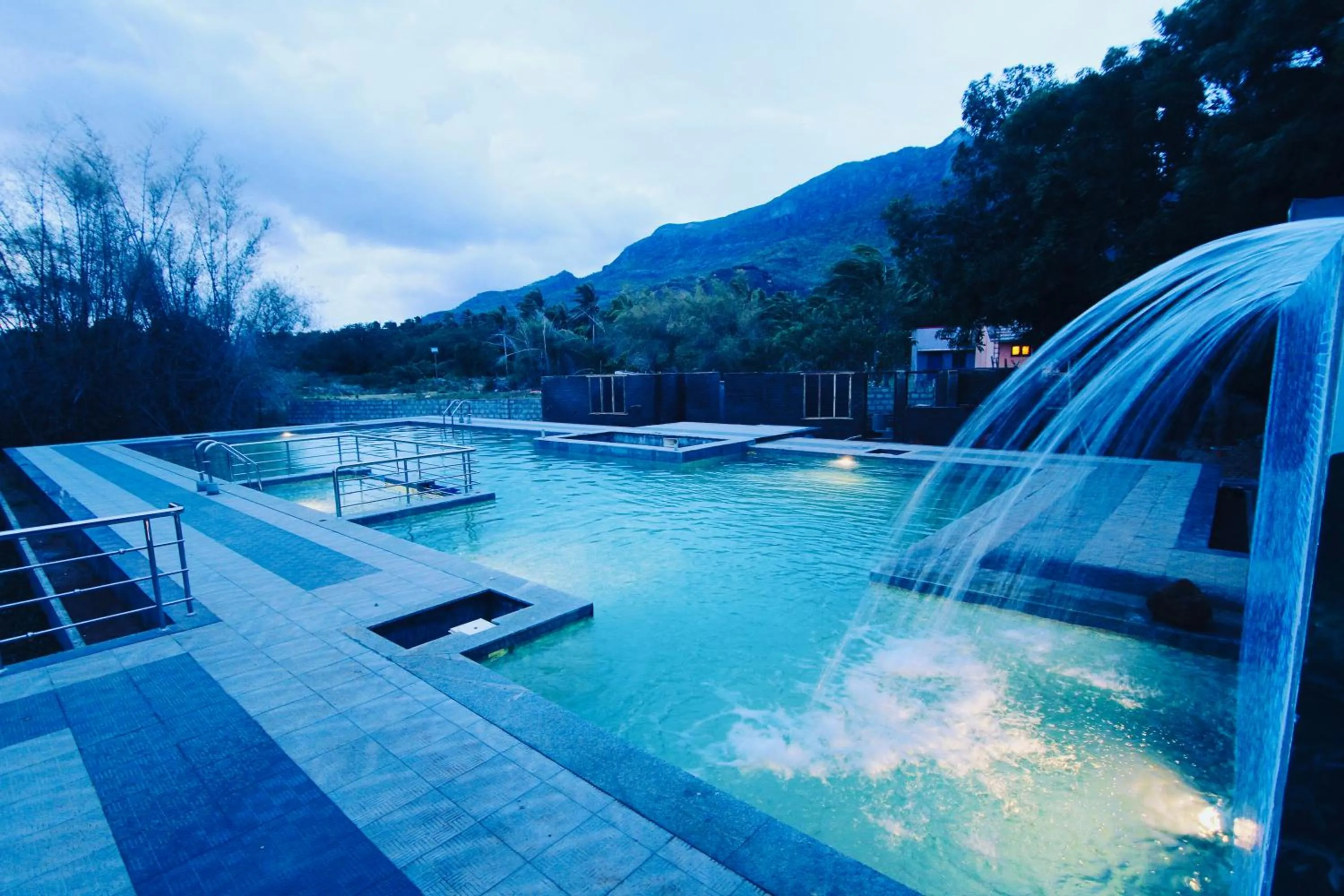 Srishty Garden Resorts