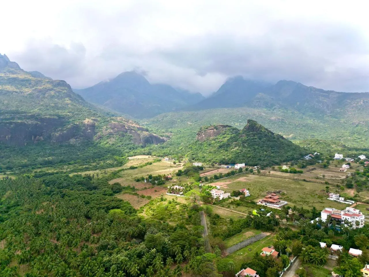 Srishty Garden Resorts