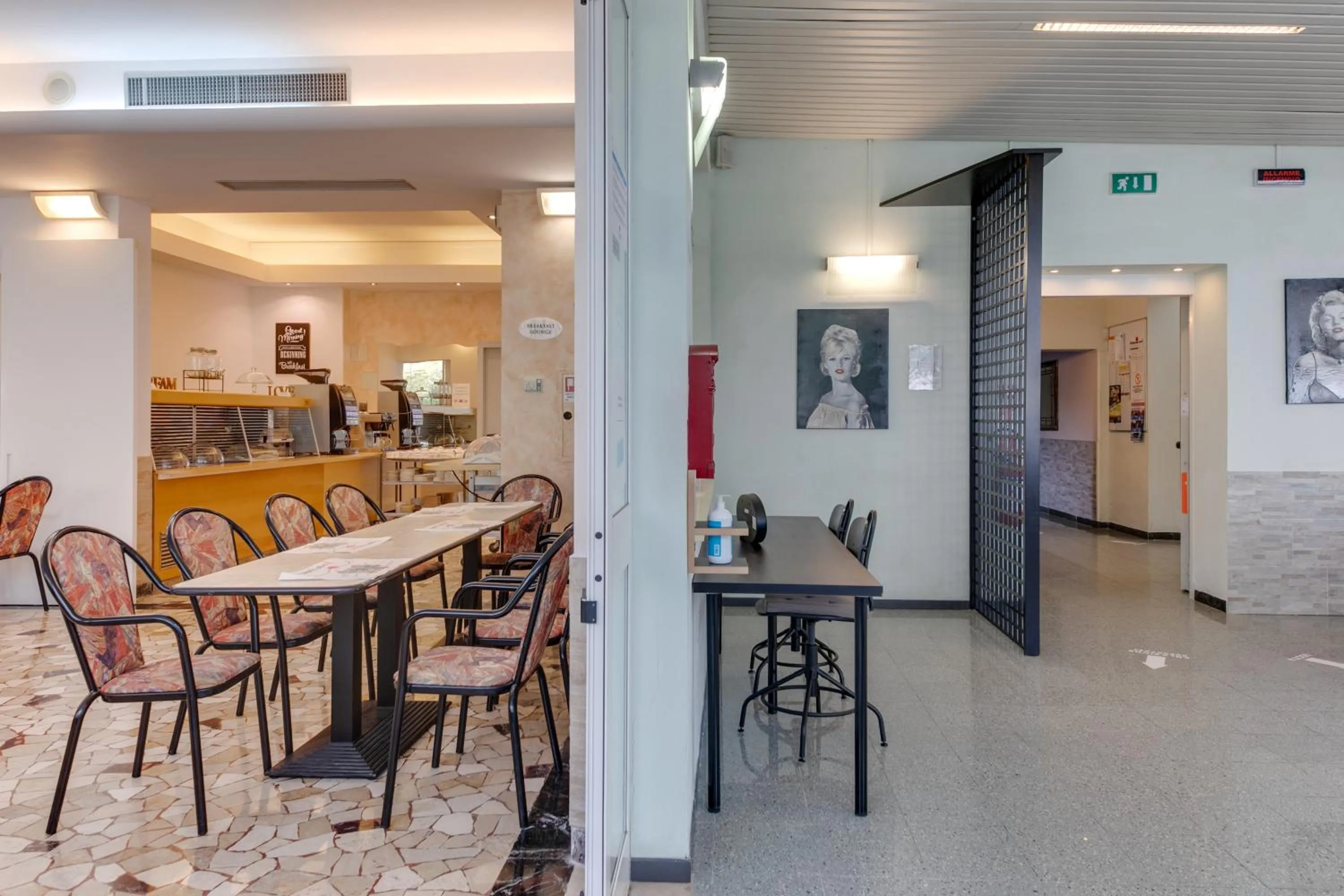 Restaurant/places to eat in Hotel Villa Merope