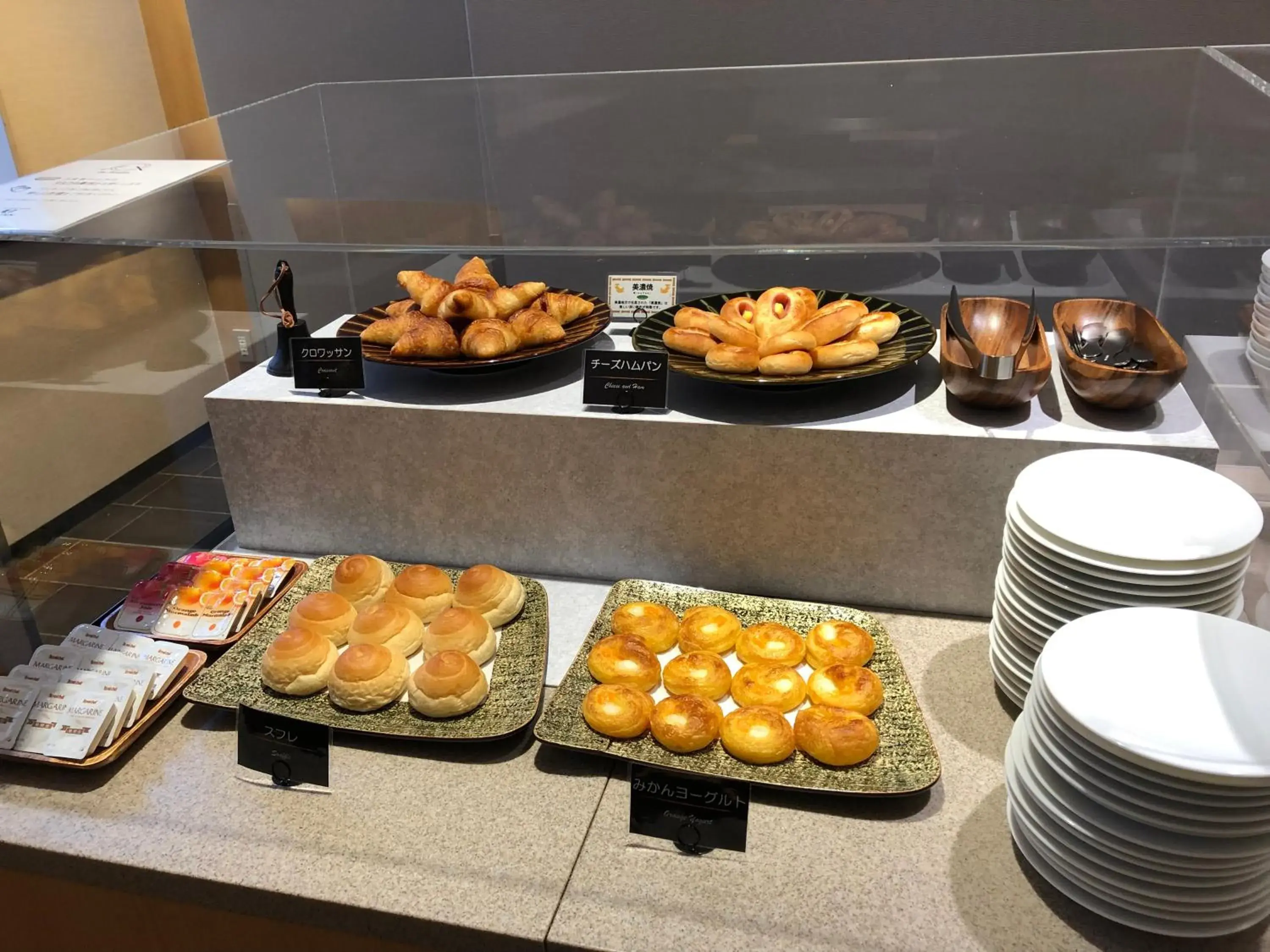 Breakfast in Via Inn Nagoya Shinkansen-guchi Breakfast in Via Inn Nagoya Shinkansen-guchi