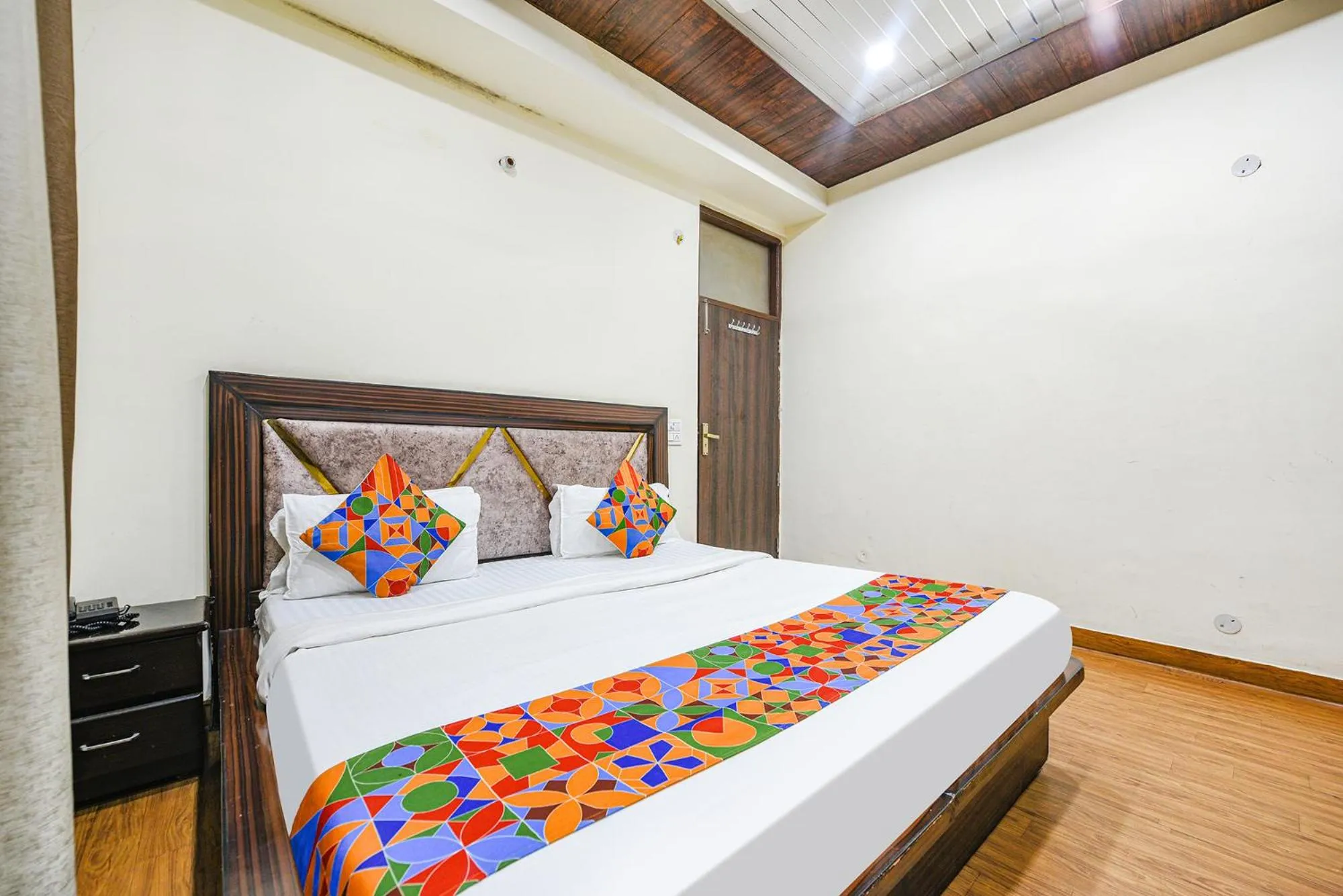 Bed in FabHotel Royal Inn