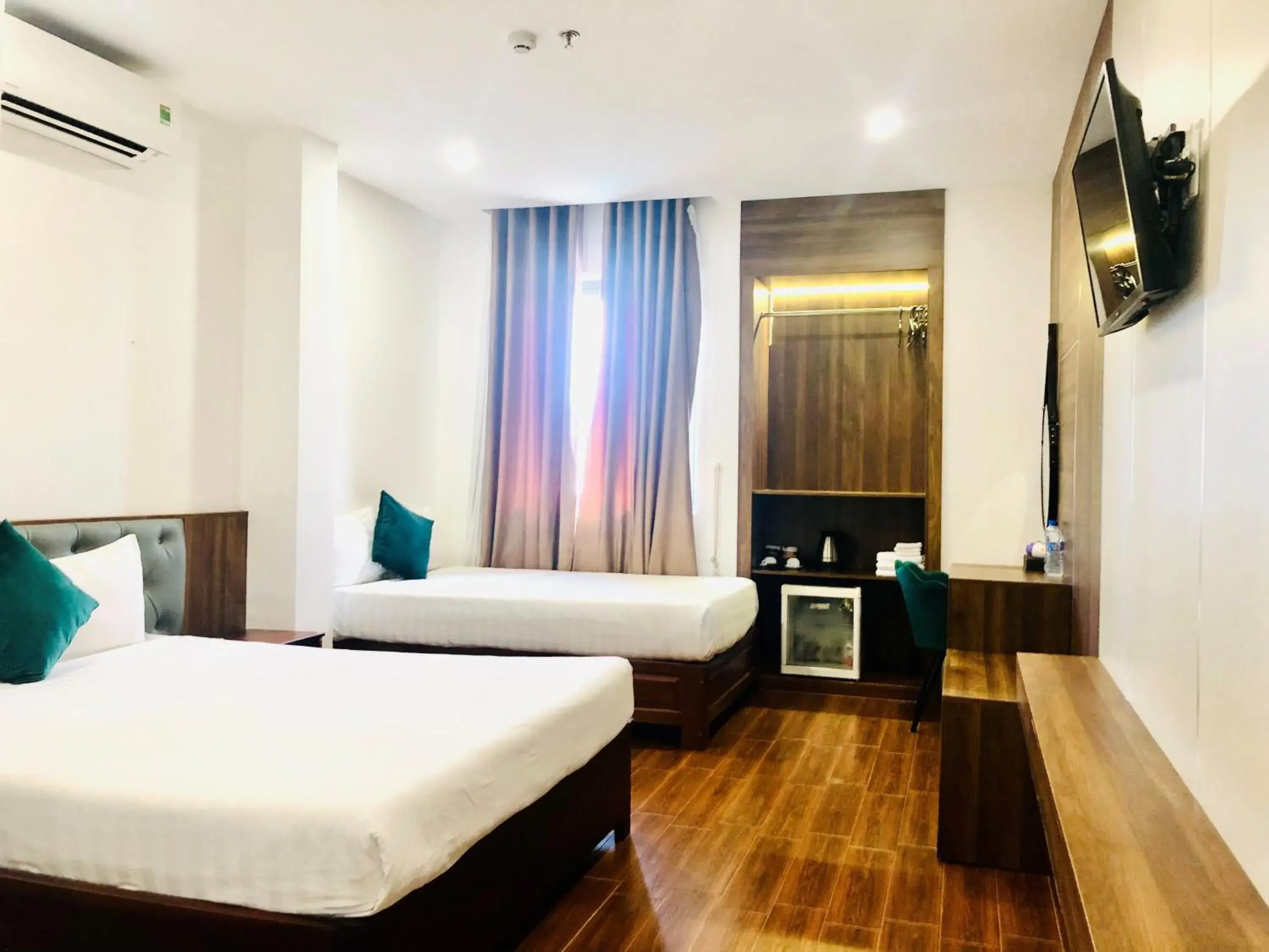 Deluxe Twin Room in Le Centre Pleiku Hotel Deluxe Twin Room in Le Centre Pleiku Hotel