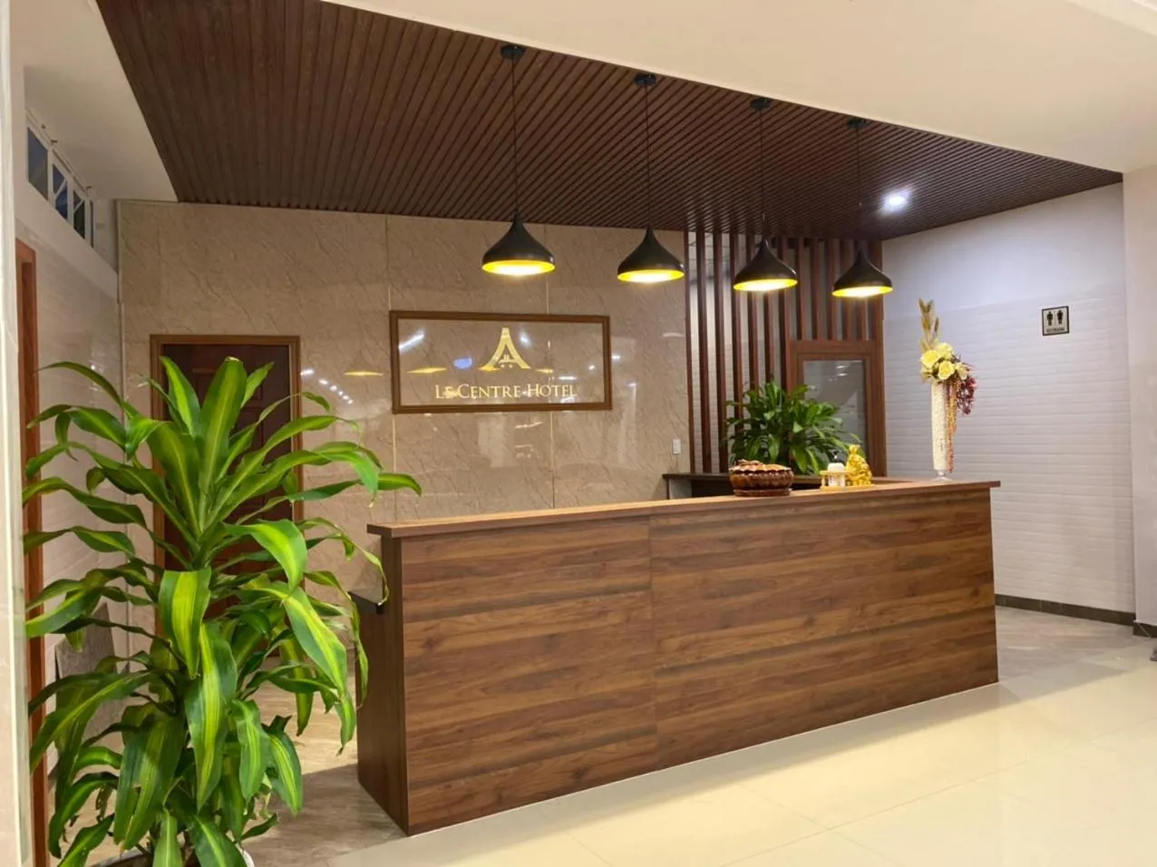 Lobby or reception in Le Centre Pleiku Hotel