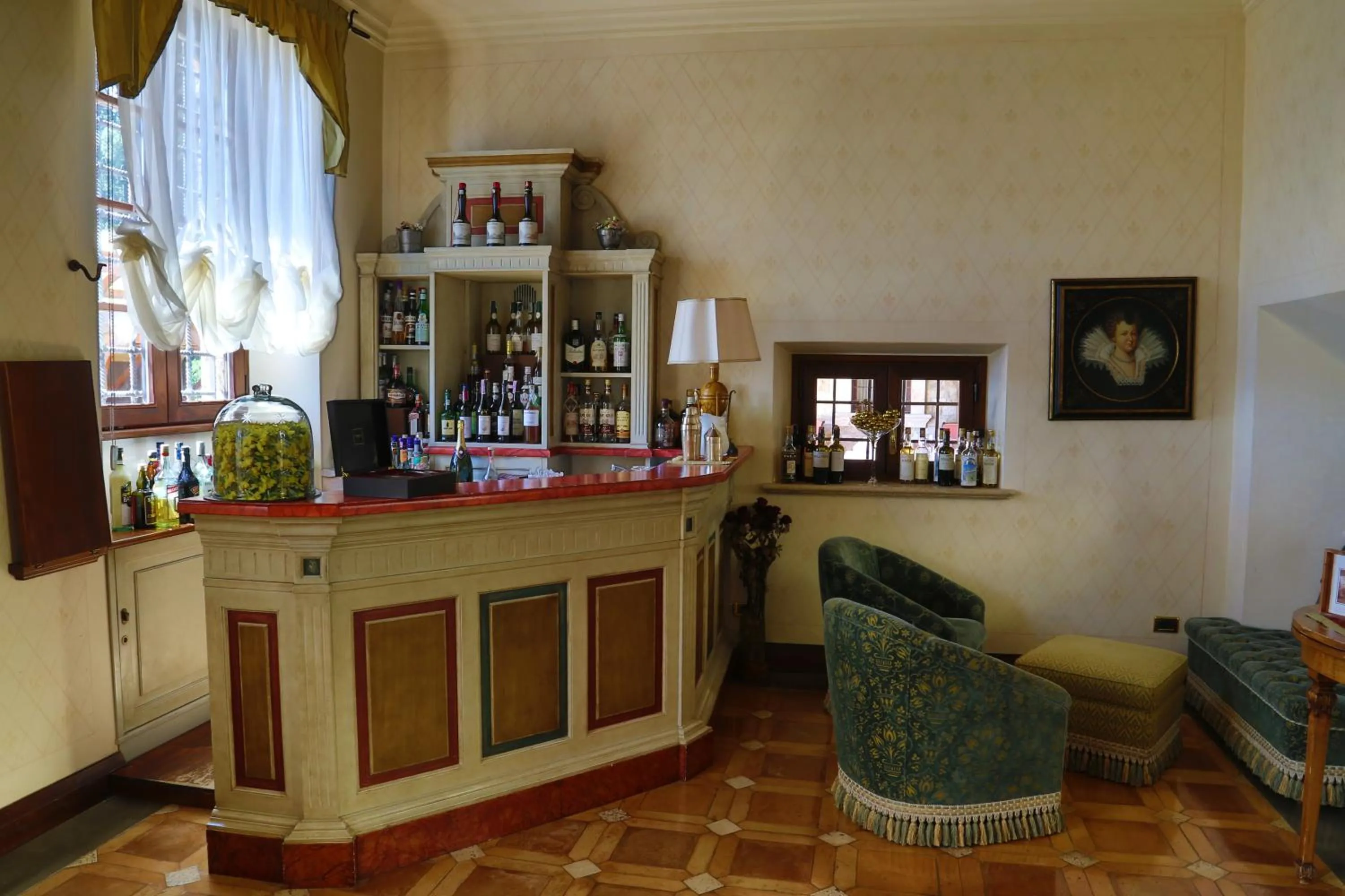 Lounge or bar in Hotel La Collegiata