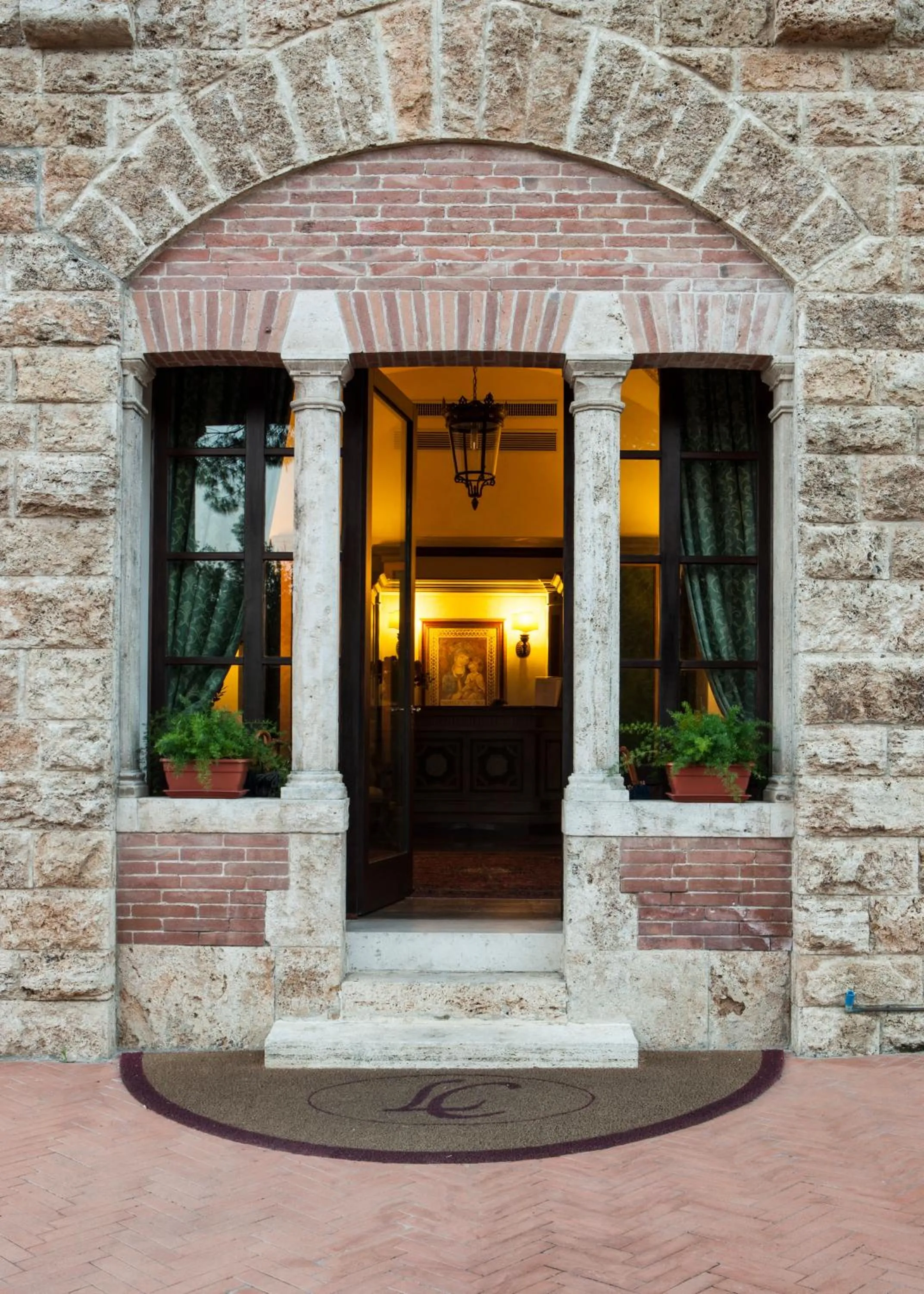 Facade/entrance in Hotel La Collegiata
