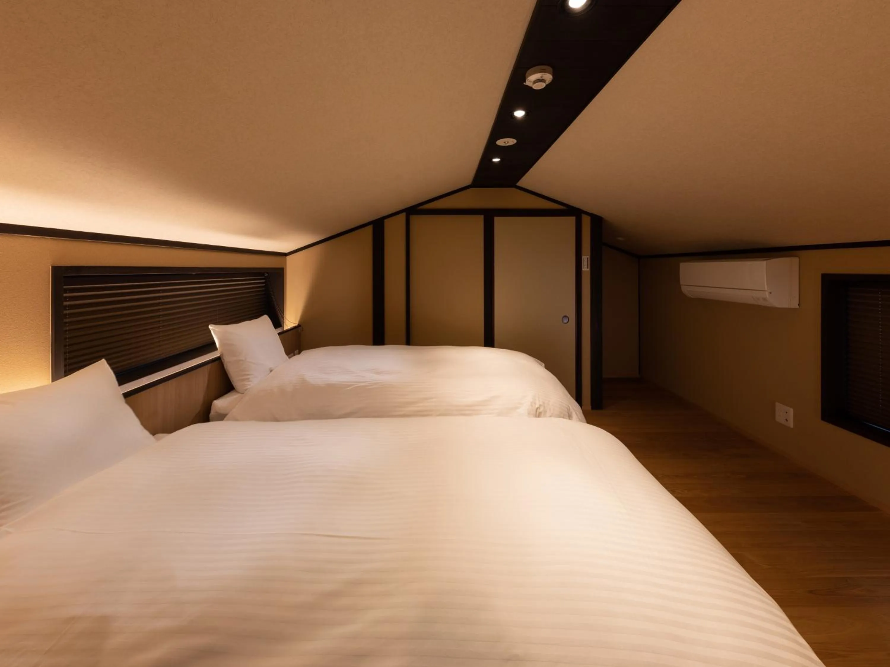 Bed in Tsumugi GionShirakawa