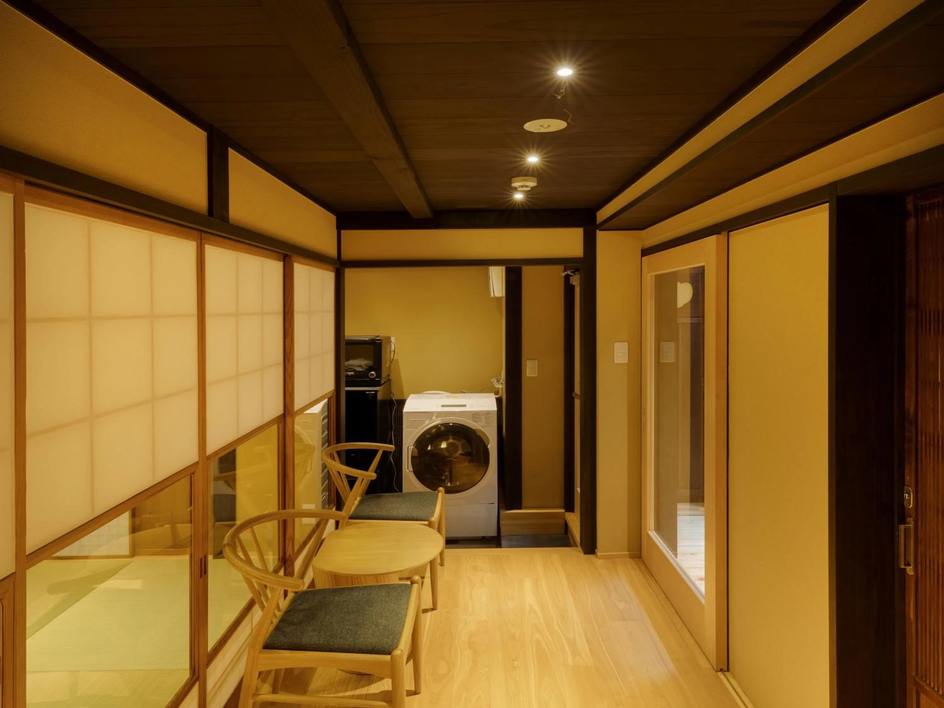 Seating area in Tsumugi GionShirakawa