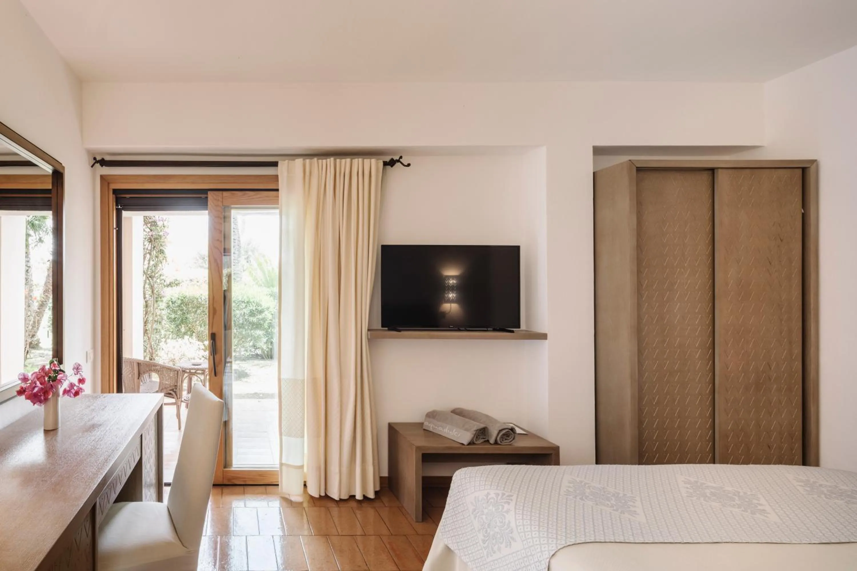 Bedroom, Bed in Hotel Aquadulci