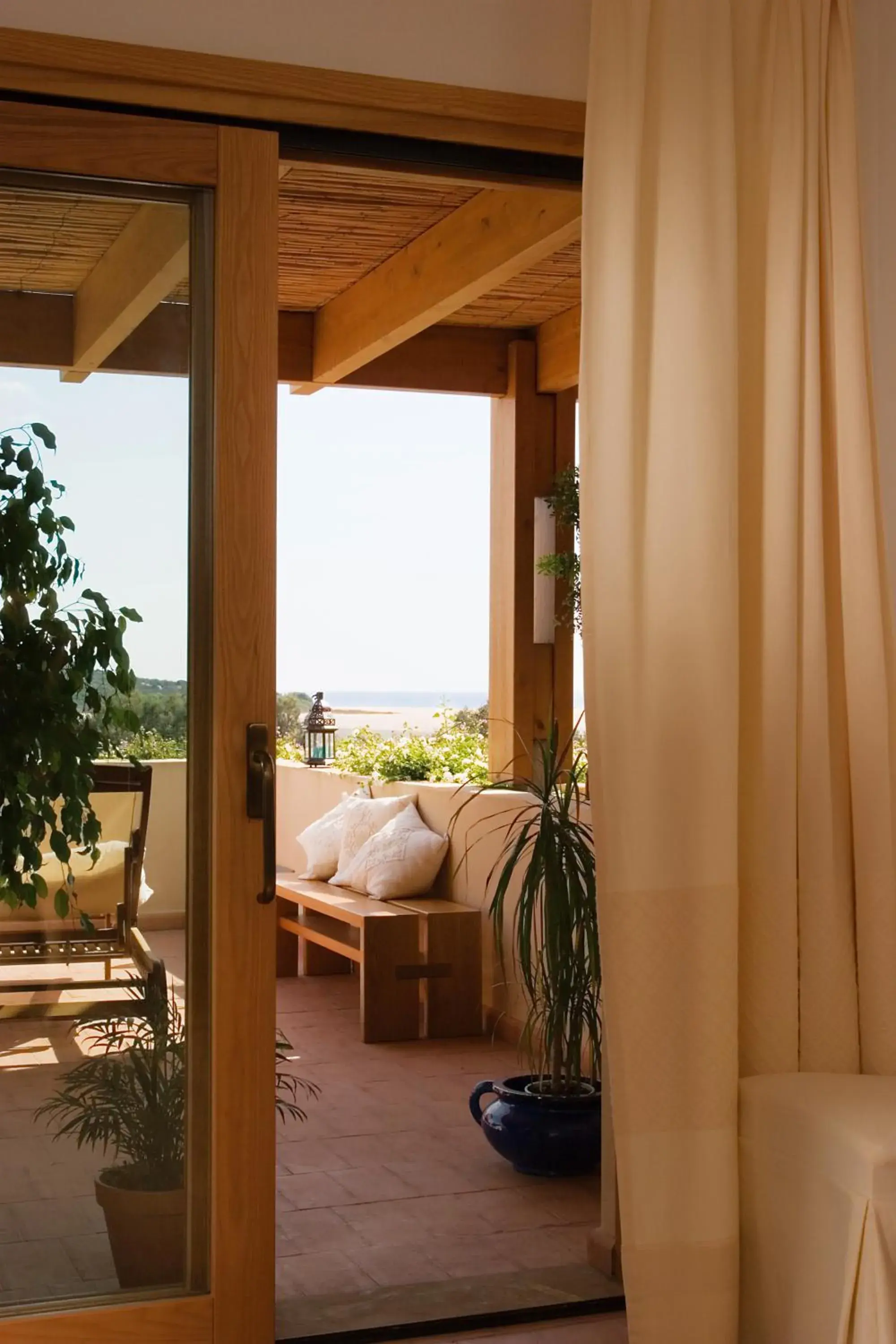 Balcony/Terrace, Bed in Hotel Aquadulci Balcony/Terrace, Bed in Hotel Aquadulci