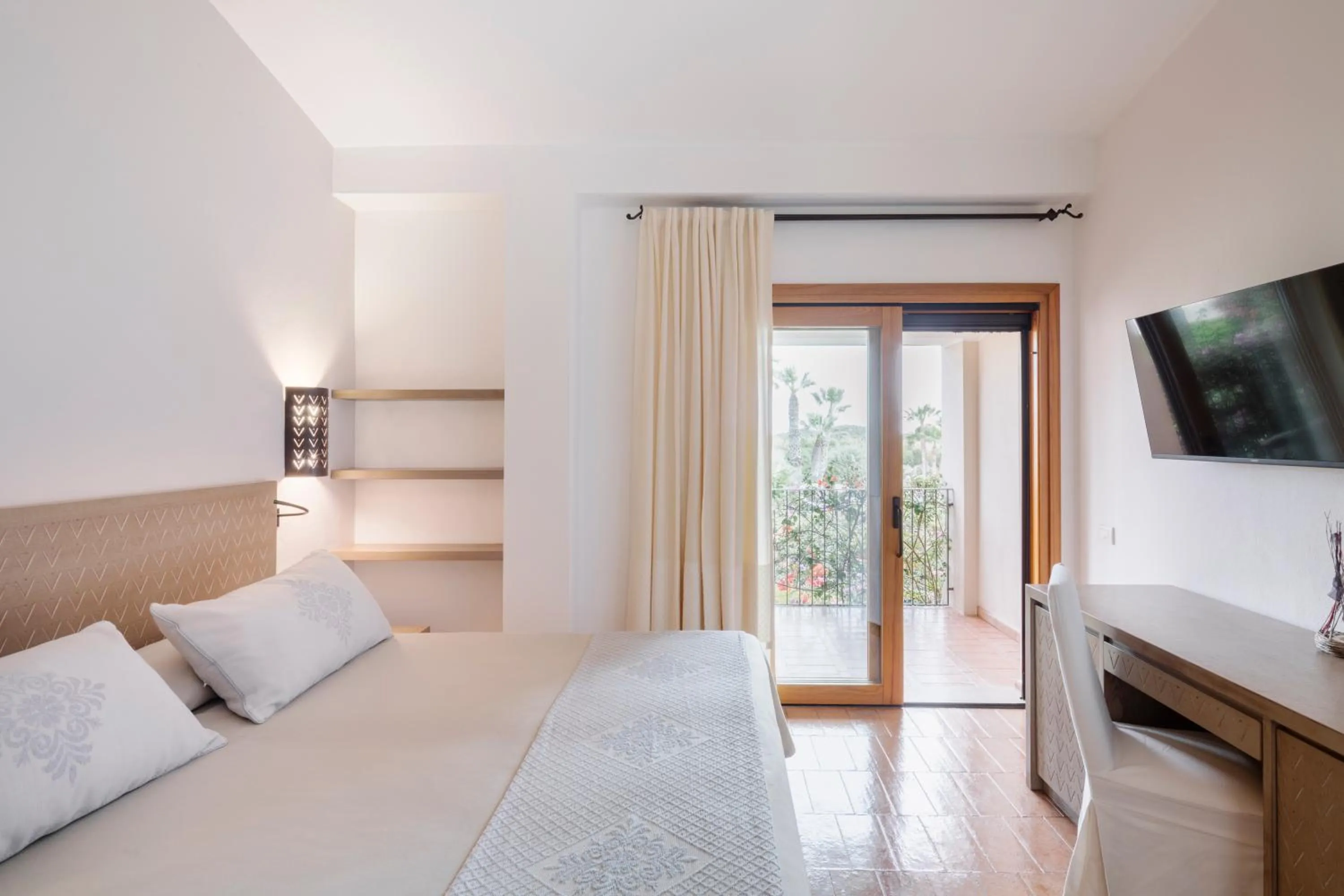 Bedroom, Bed in Hotel Aquadulci