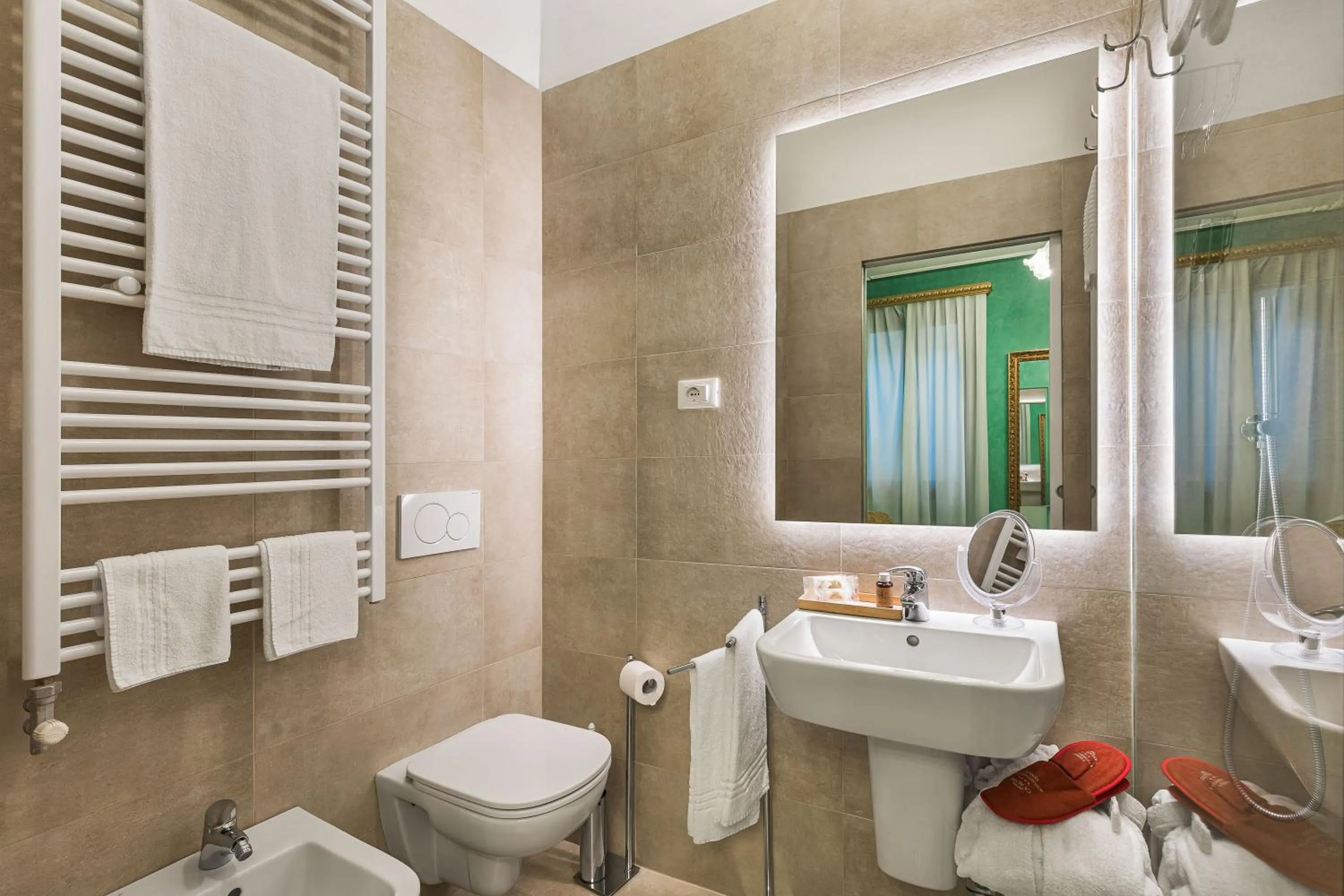 Shower in Hotel Ca' Alvise