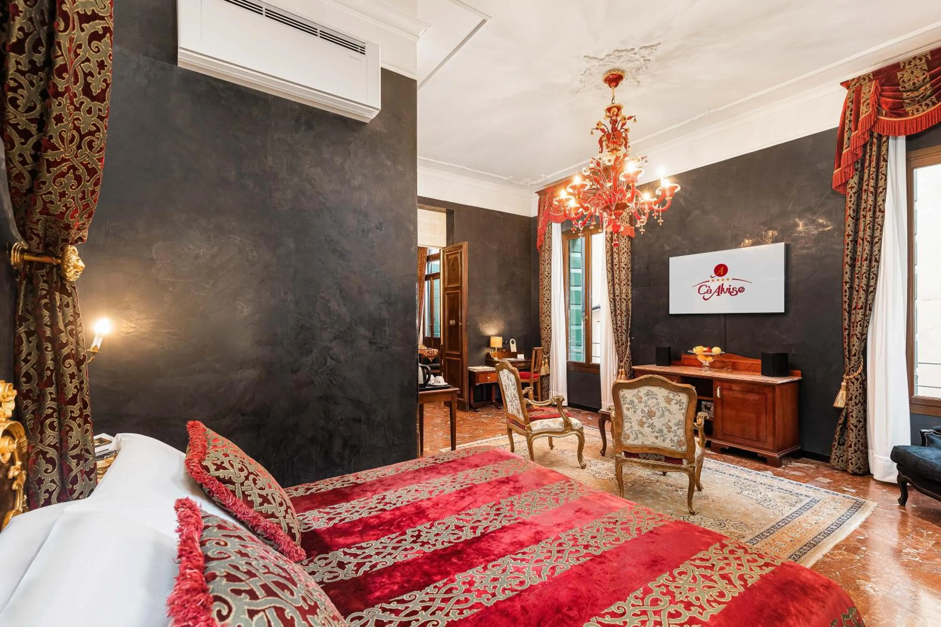 Bed in Hotel Ca' Alvise