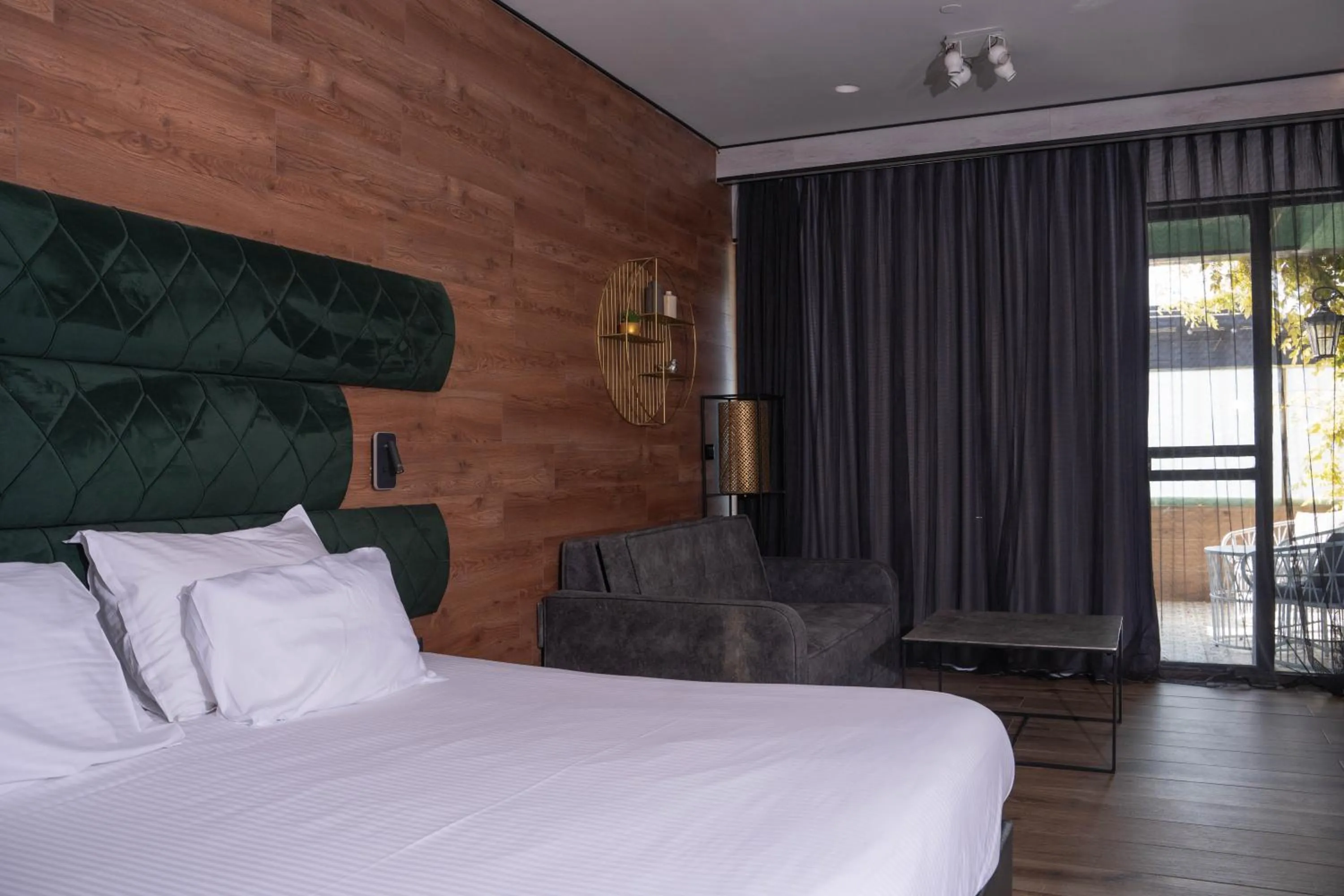 Bed in Garden Hotel Boutique & Events