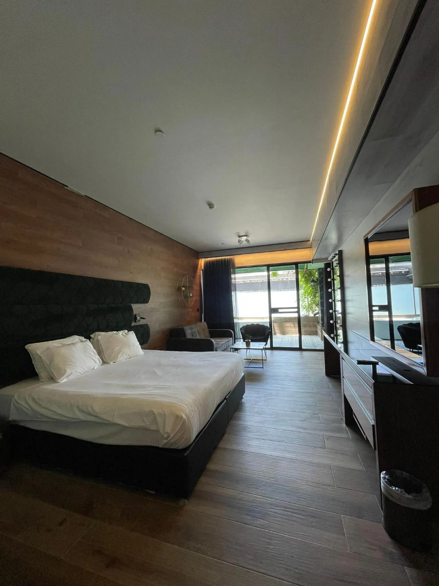 Bedroom, Bed in Garden Hotel Boutique & Events