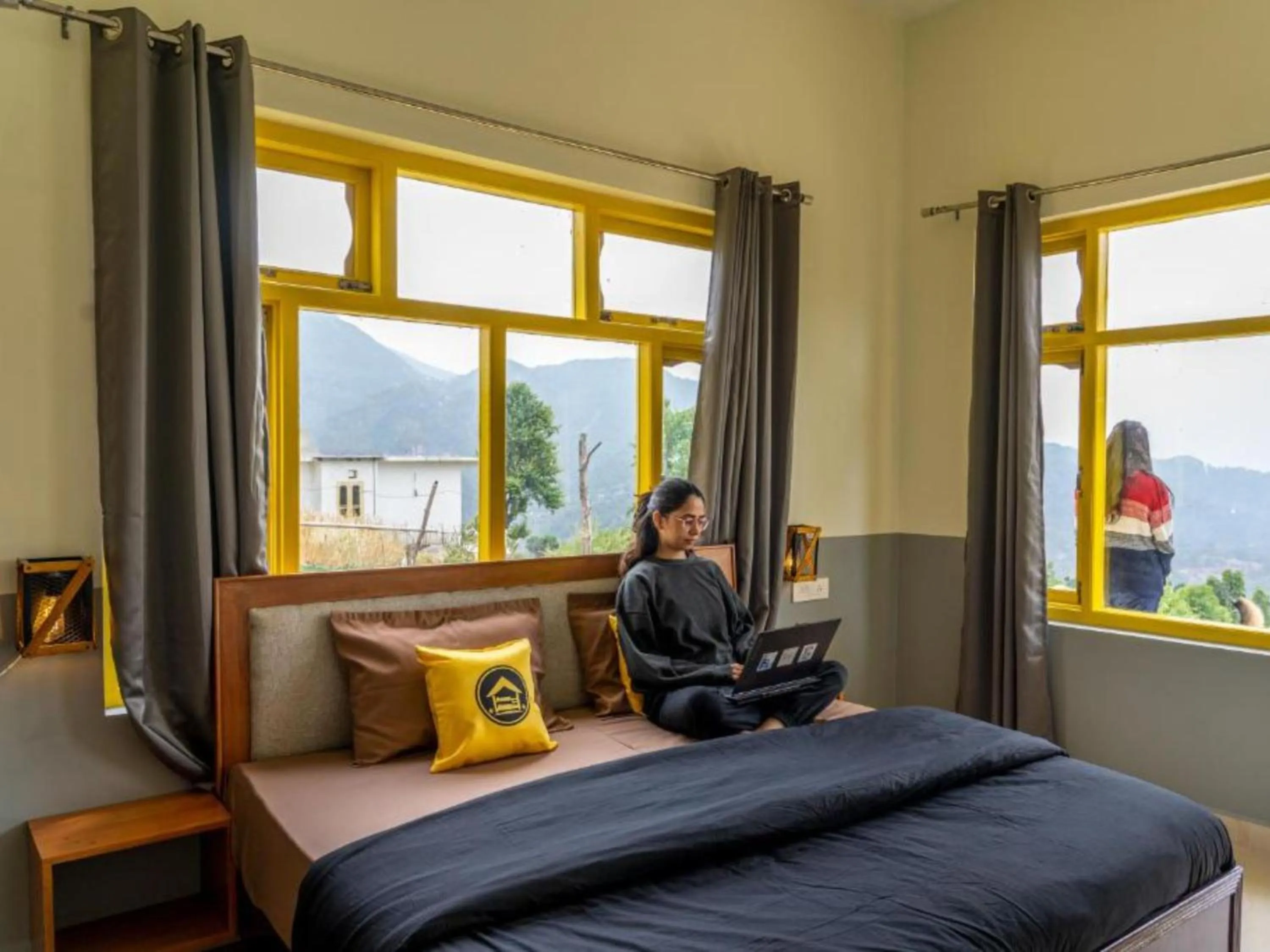 Bed in The Hosteller Kareri