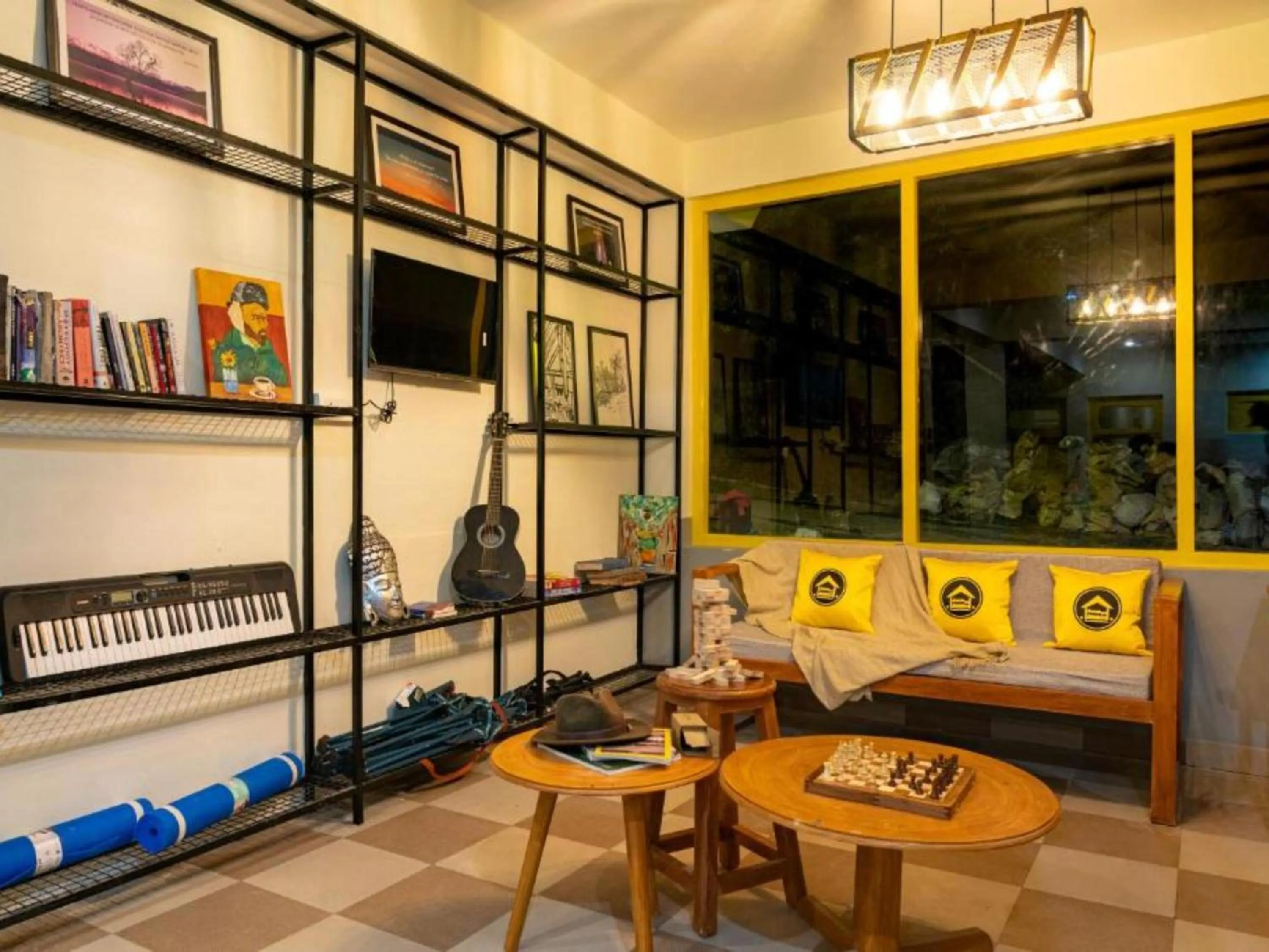 TV and multimedia in The Hosteller Kareri