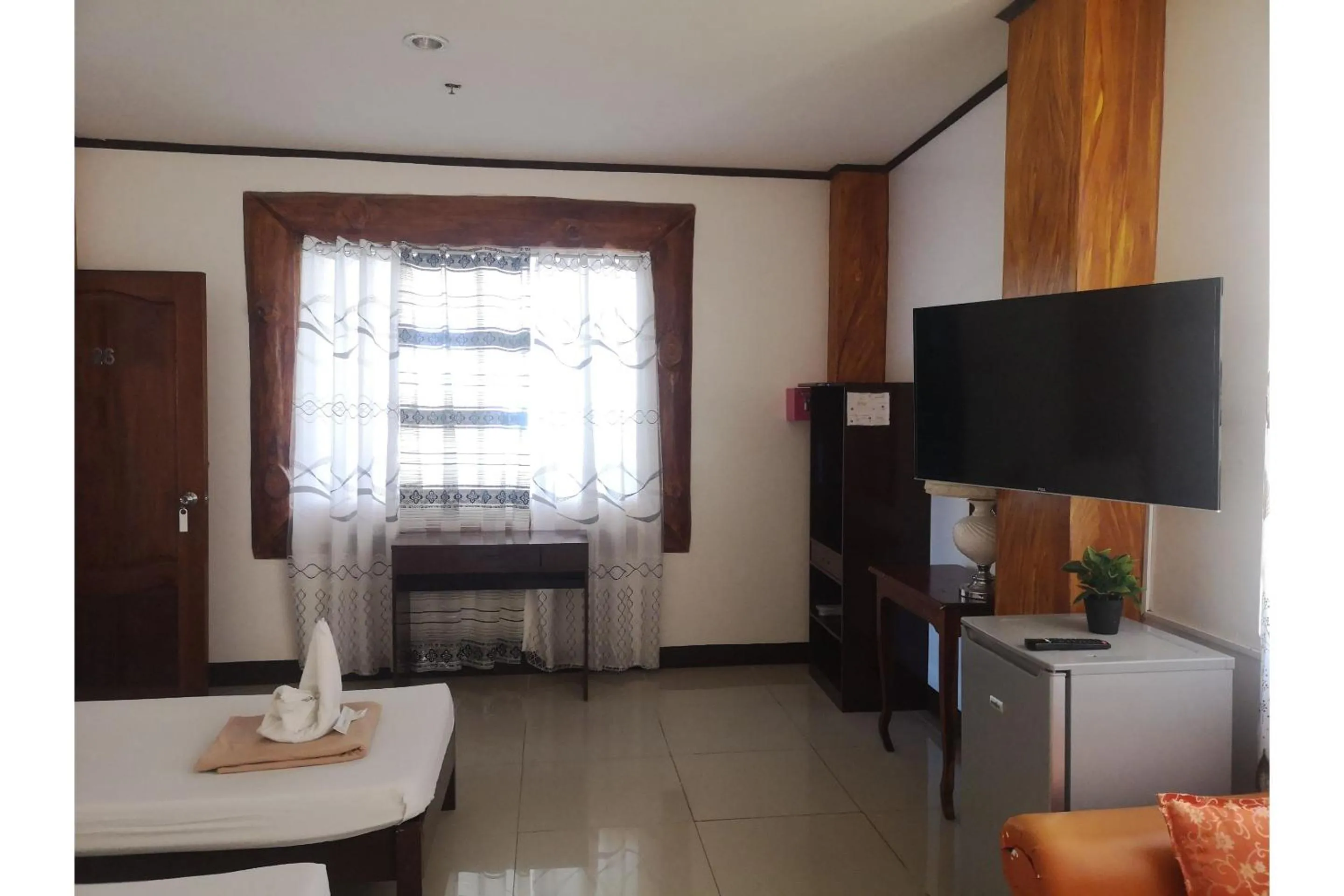 Bedroom in OYO 880 Flores De Musa Inn