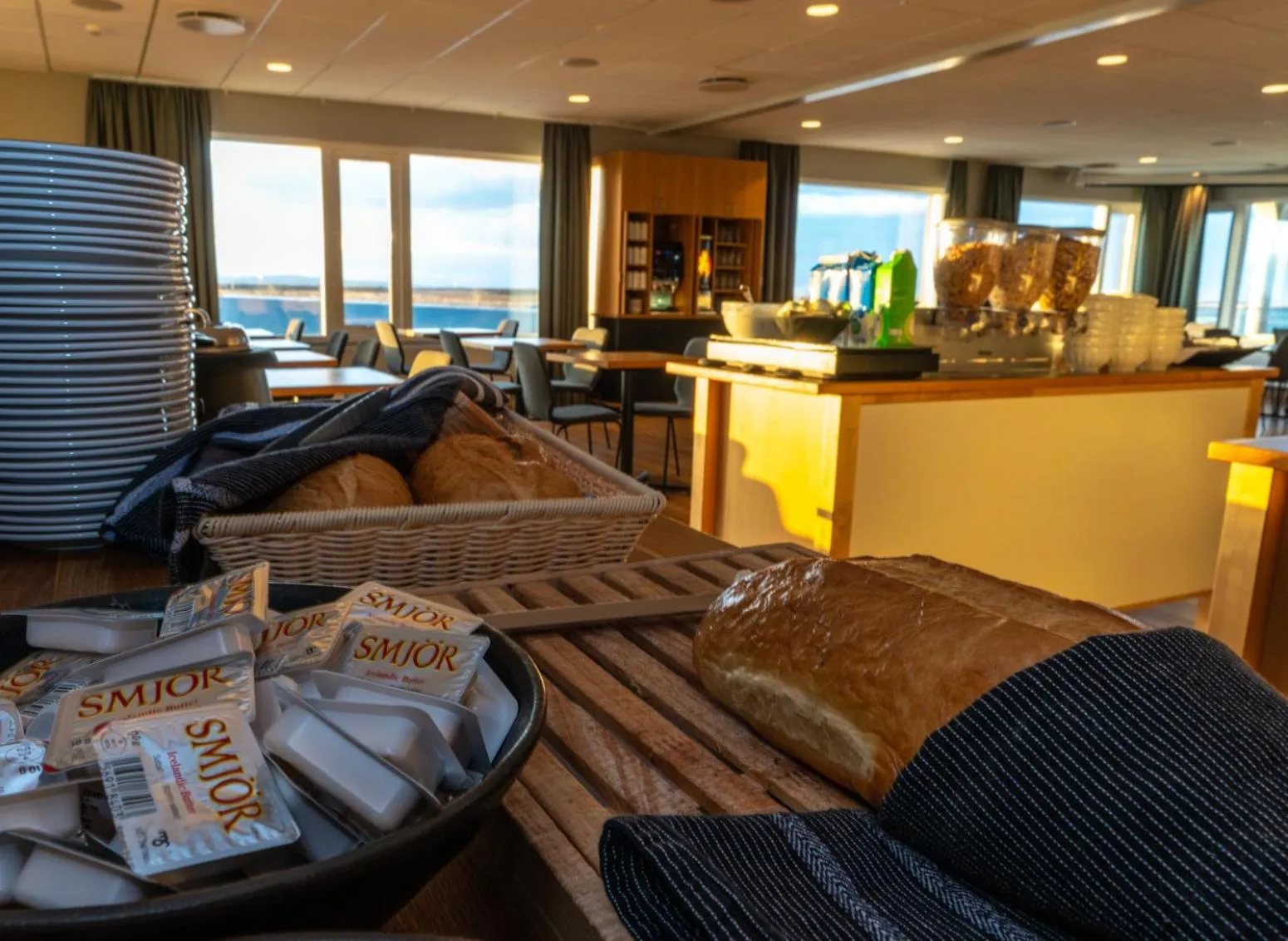 Breakfast in Stracta Hotel