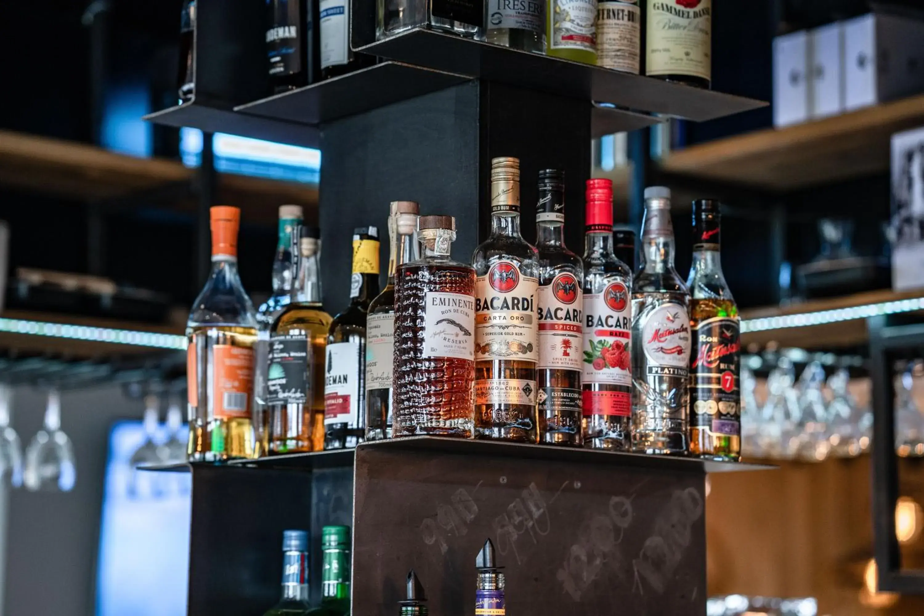 Lounge or bar in Stracta Hotel Lounge or bar in Stracta Hotel