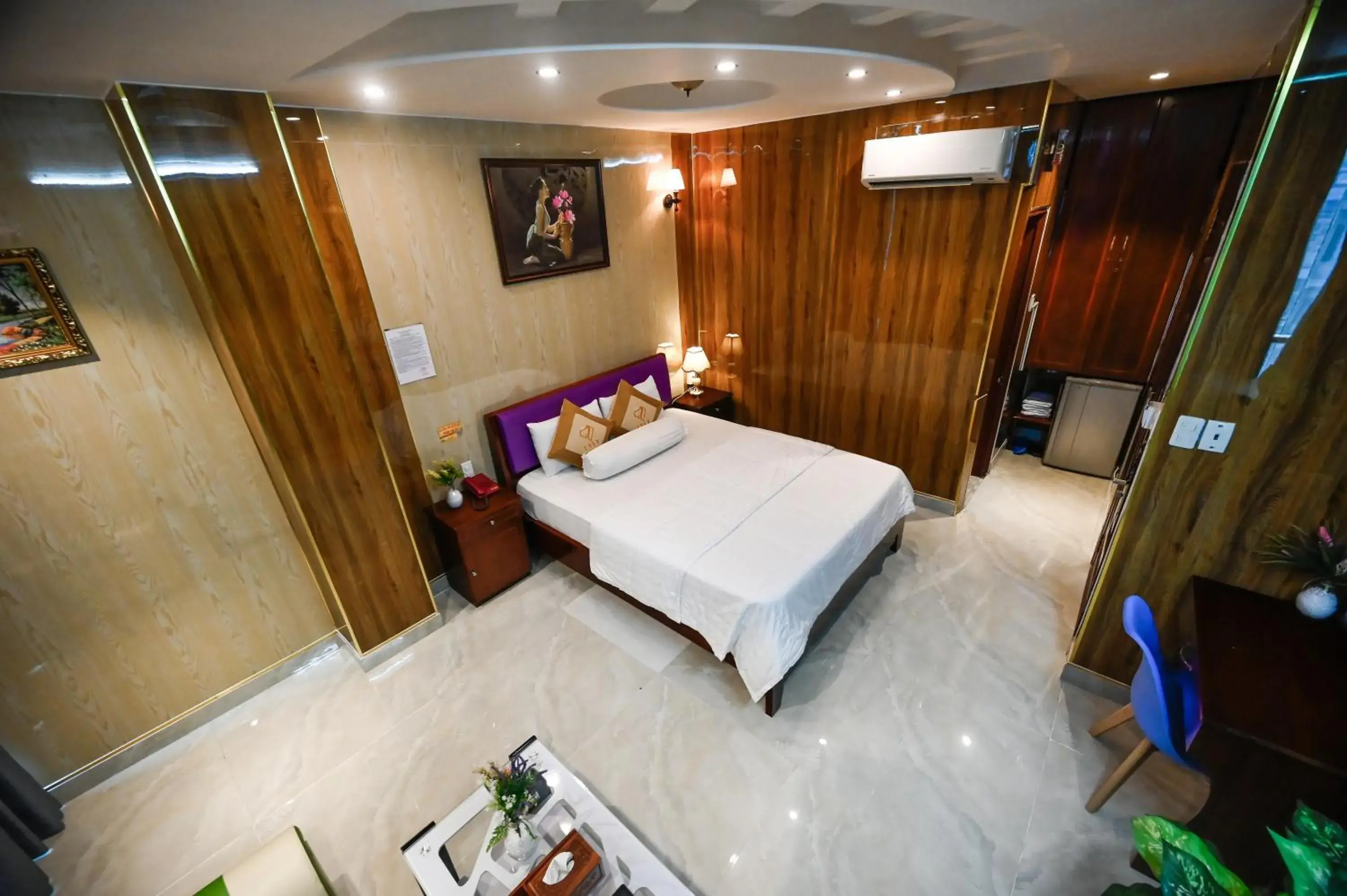 Photo of the whole room, Bed in Ly Ly Hotel Photo of the whole room, Bed in Ly Ly Hotel