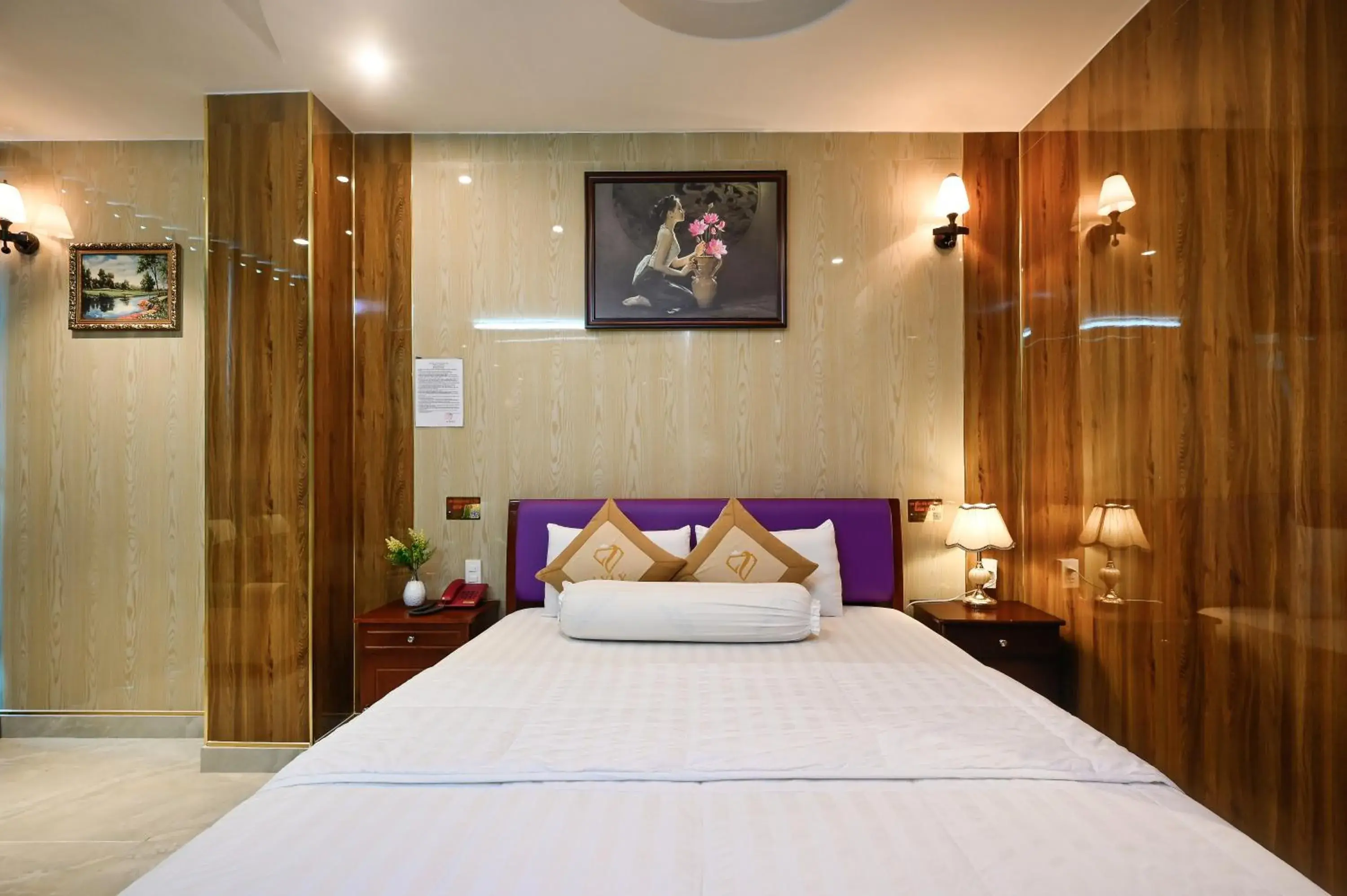 Photo of the whole room, Bed in Ly Ly Hotel Photo of the whole room, Bed in Ly Ly Hotel