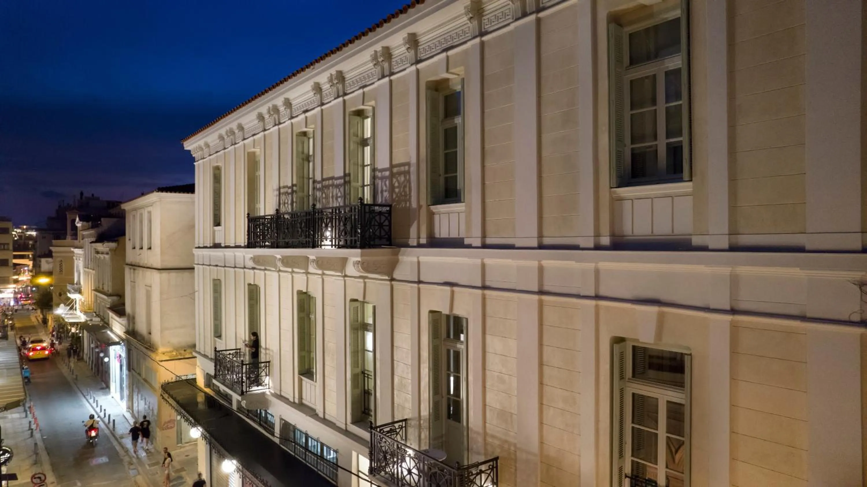 Property building in ATHINAIDOS QUARTERS by K&K