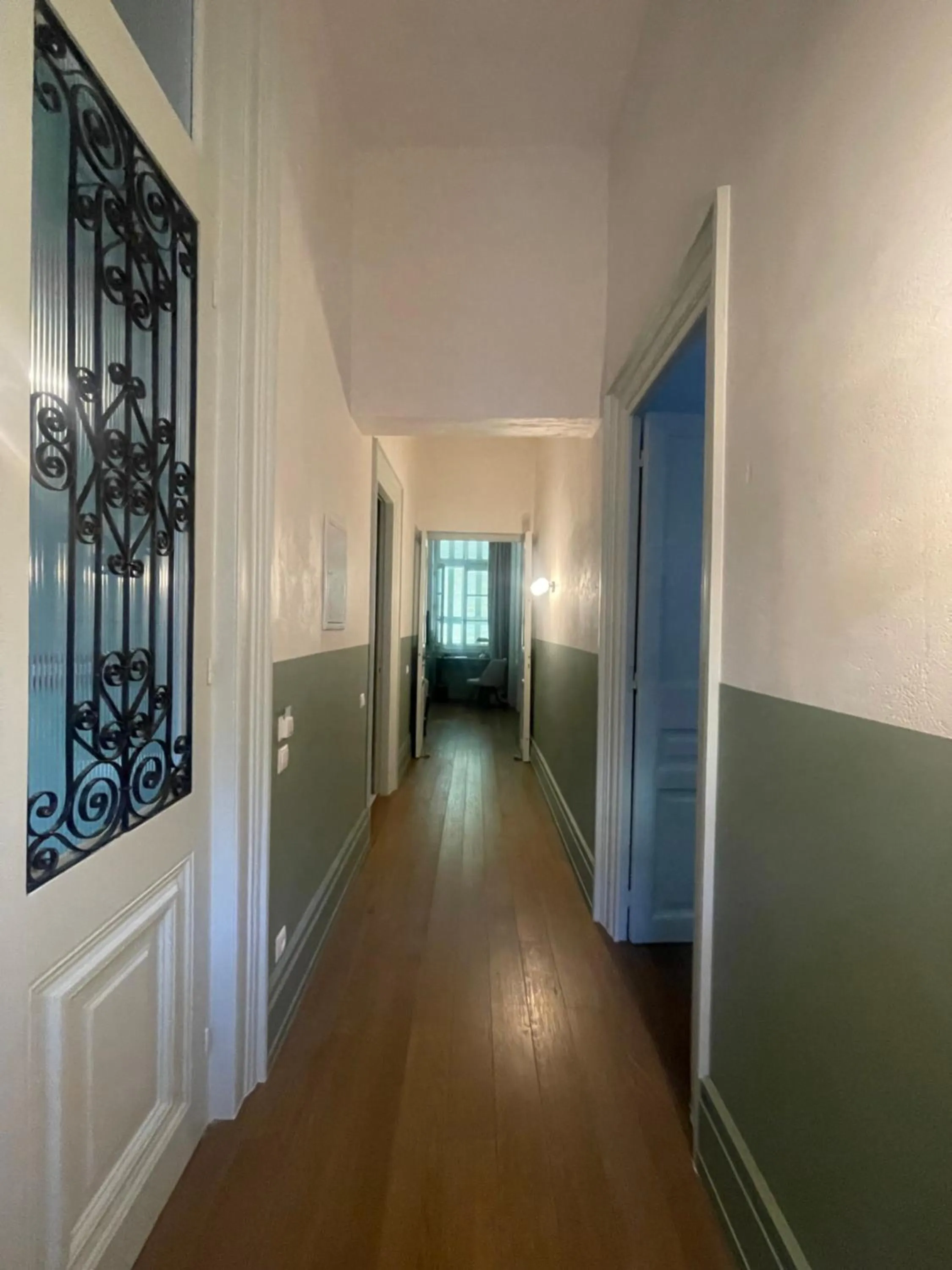 Decorative detail in ATHINAIDOS QUARTERS by K&K