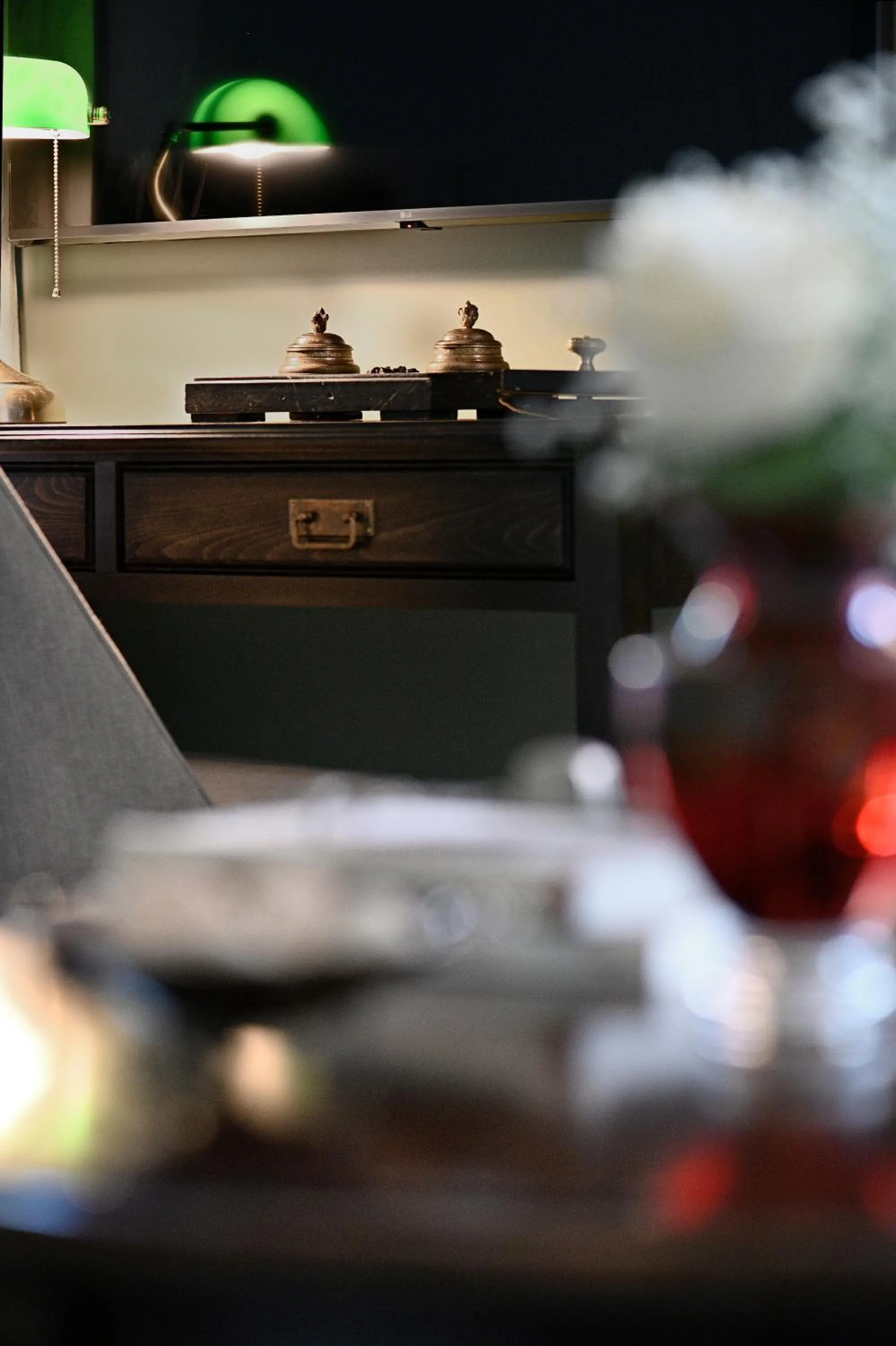 Decorative detail in ATHINAIDOS QUARTERS by K&K