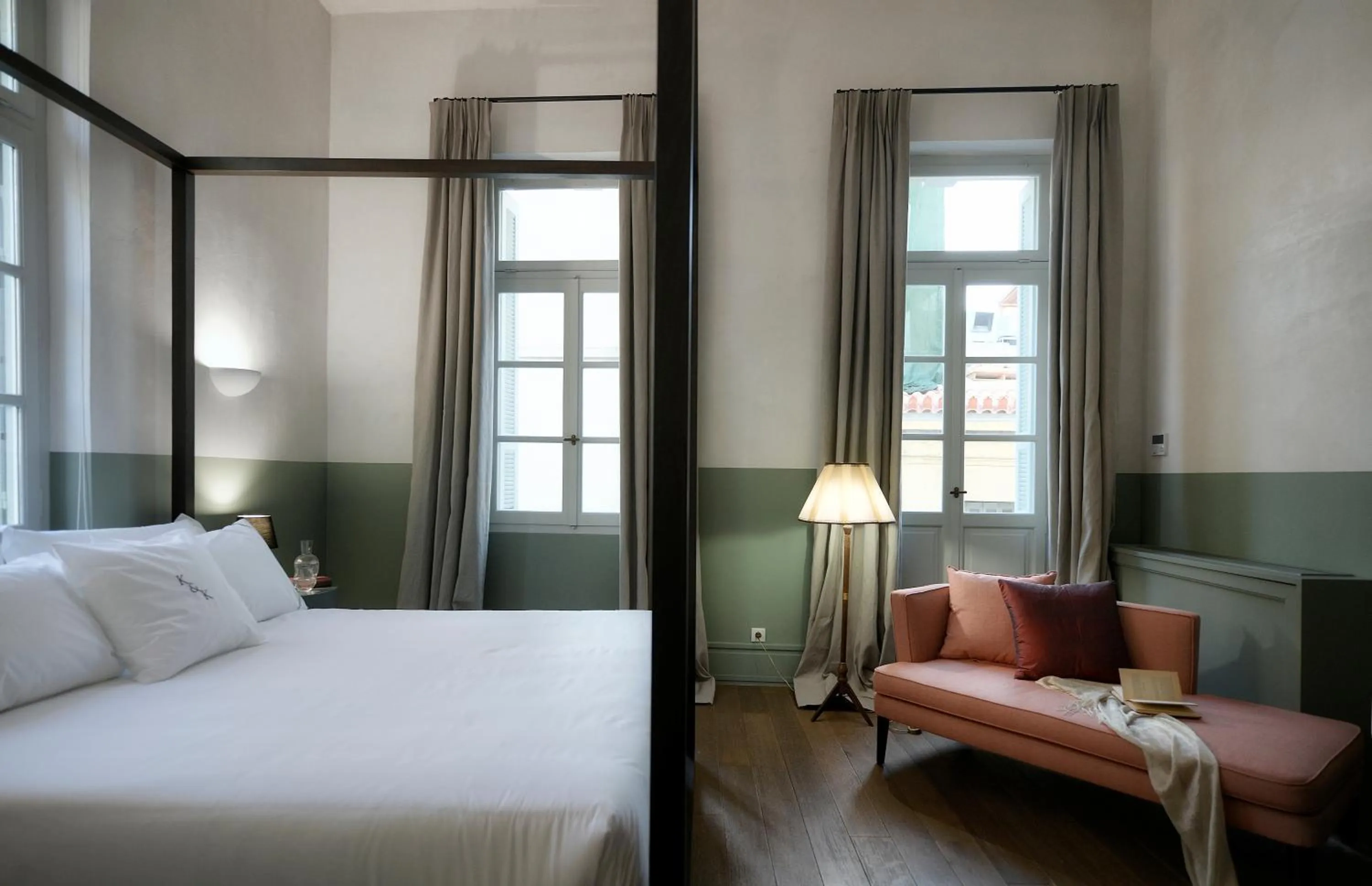 Photo of the whole room, Bed in ATHINAIDOS QUARTERS by K&K