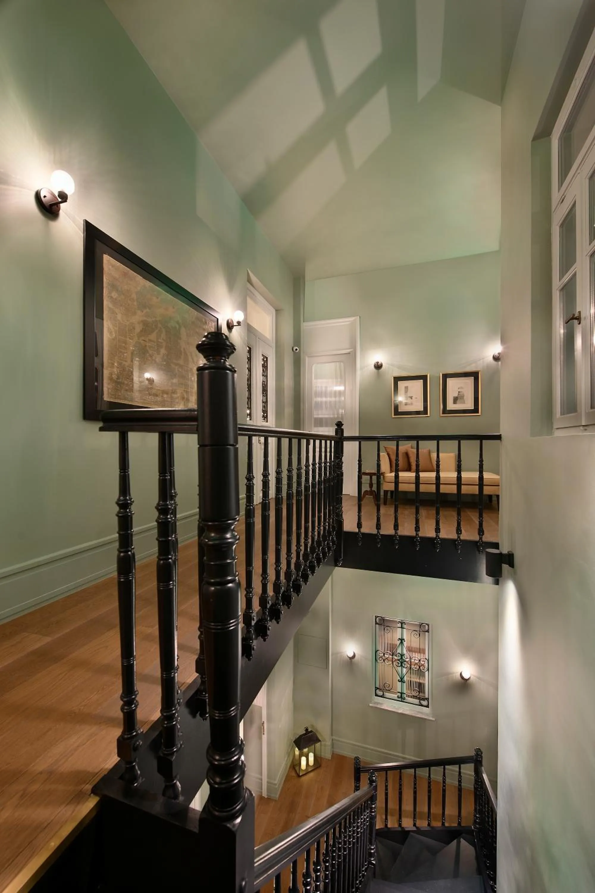 Property building in ATHINAIDOS QUARTERS by K&K