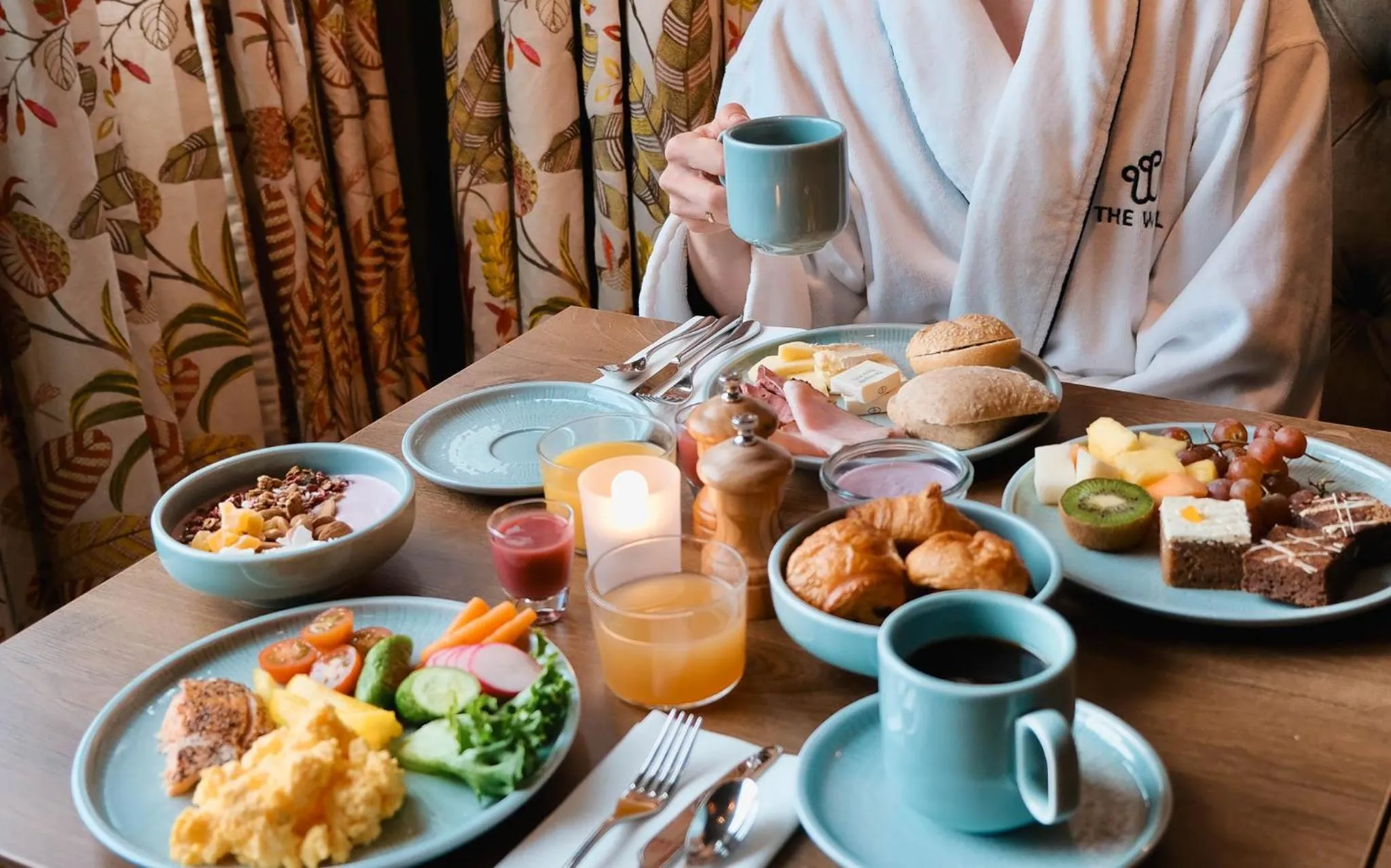 Breakfast in The Well