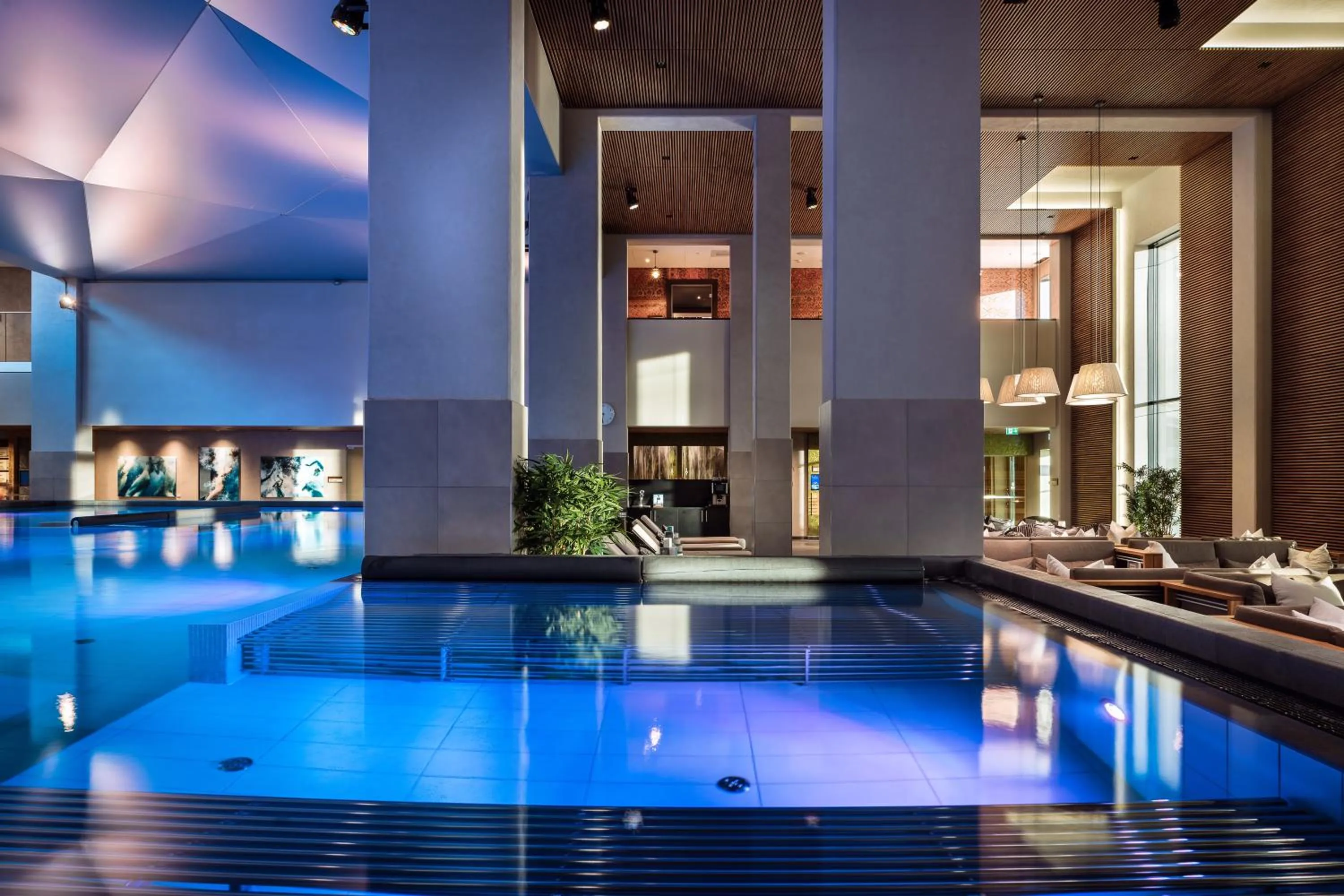 Swimming pool in The Well