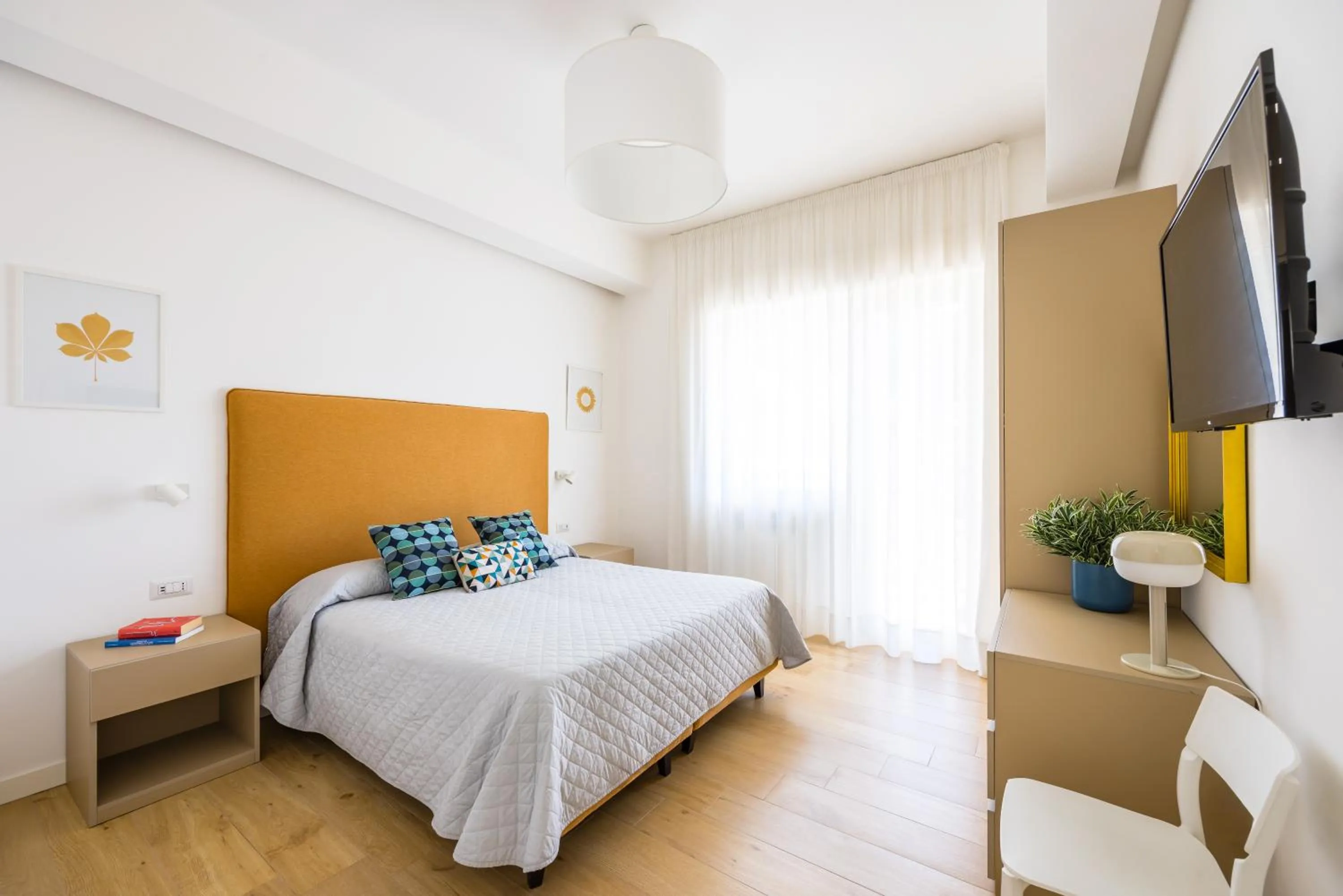 TV and multimedia, Bed in Residence Panoramic