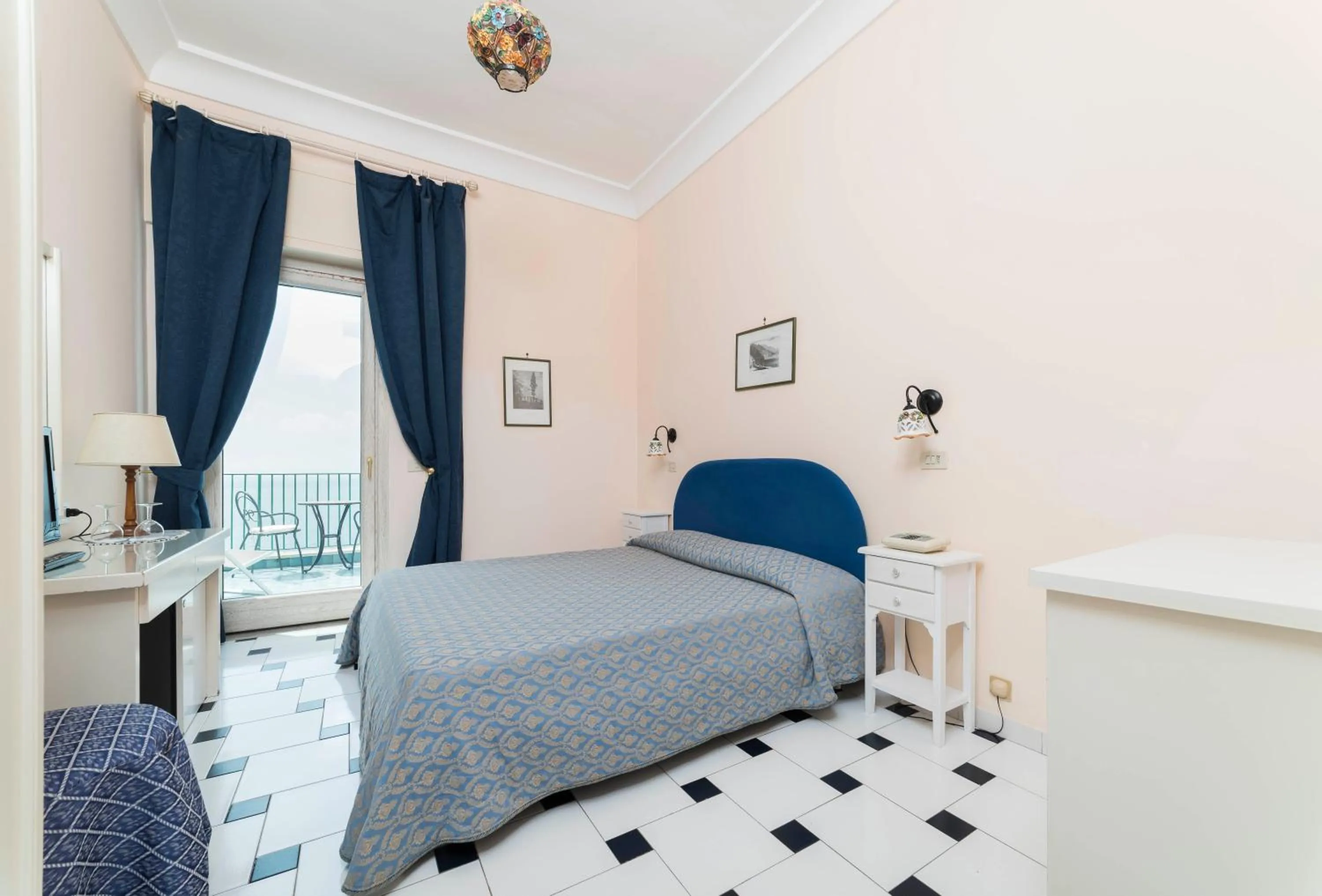 Bed in Hotel Il Nido