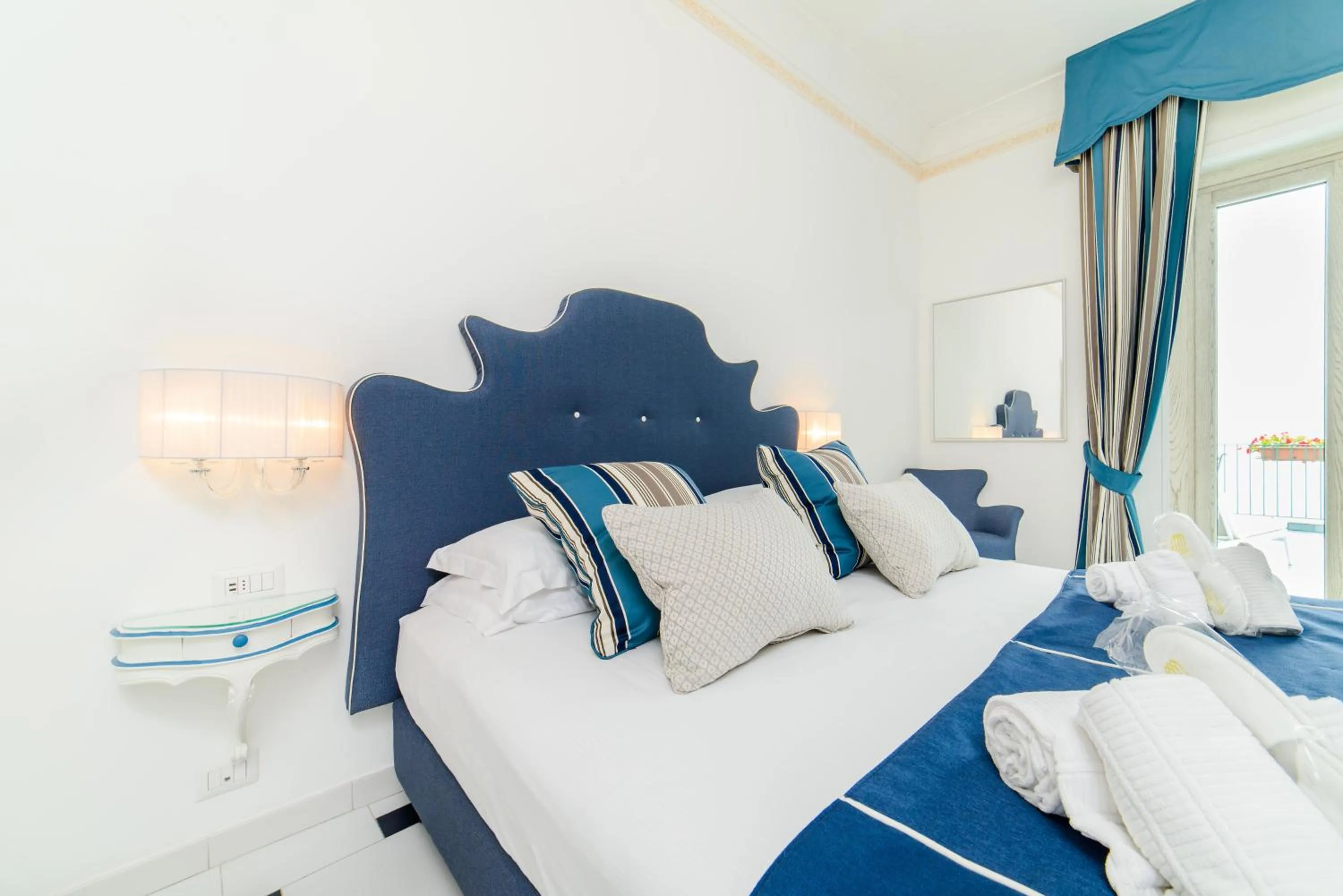 Bed in Hotel Il Nido