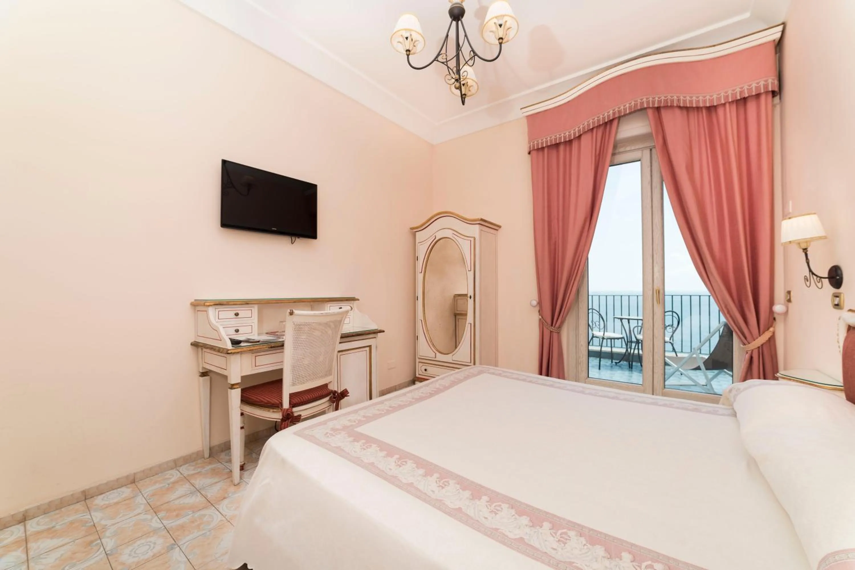 Bed in Hotel Il Nido