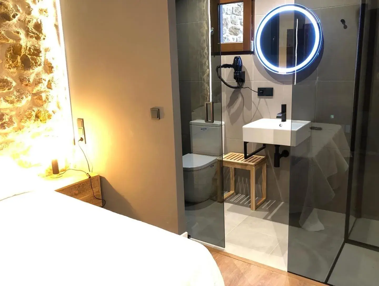 Superior Twin Room in Hotel Boutique Abadia del Maestrat Superior Twin Room in Hotel Boutique Abadia del Maestrat