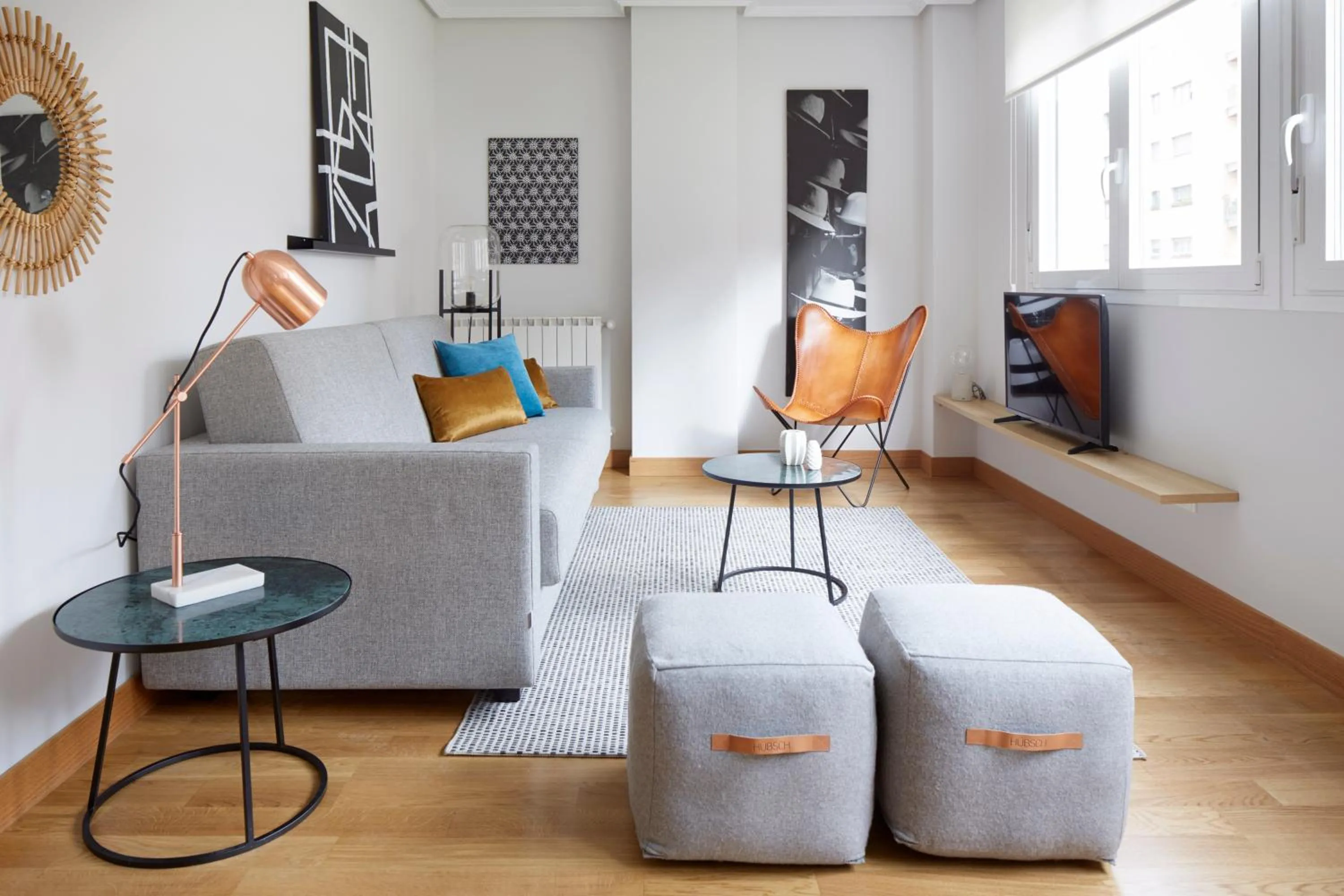 Living room in Mundaiz by FeelFree Rentals
