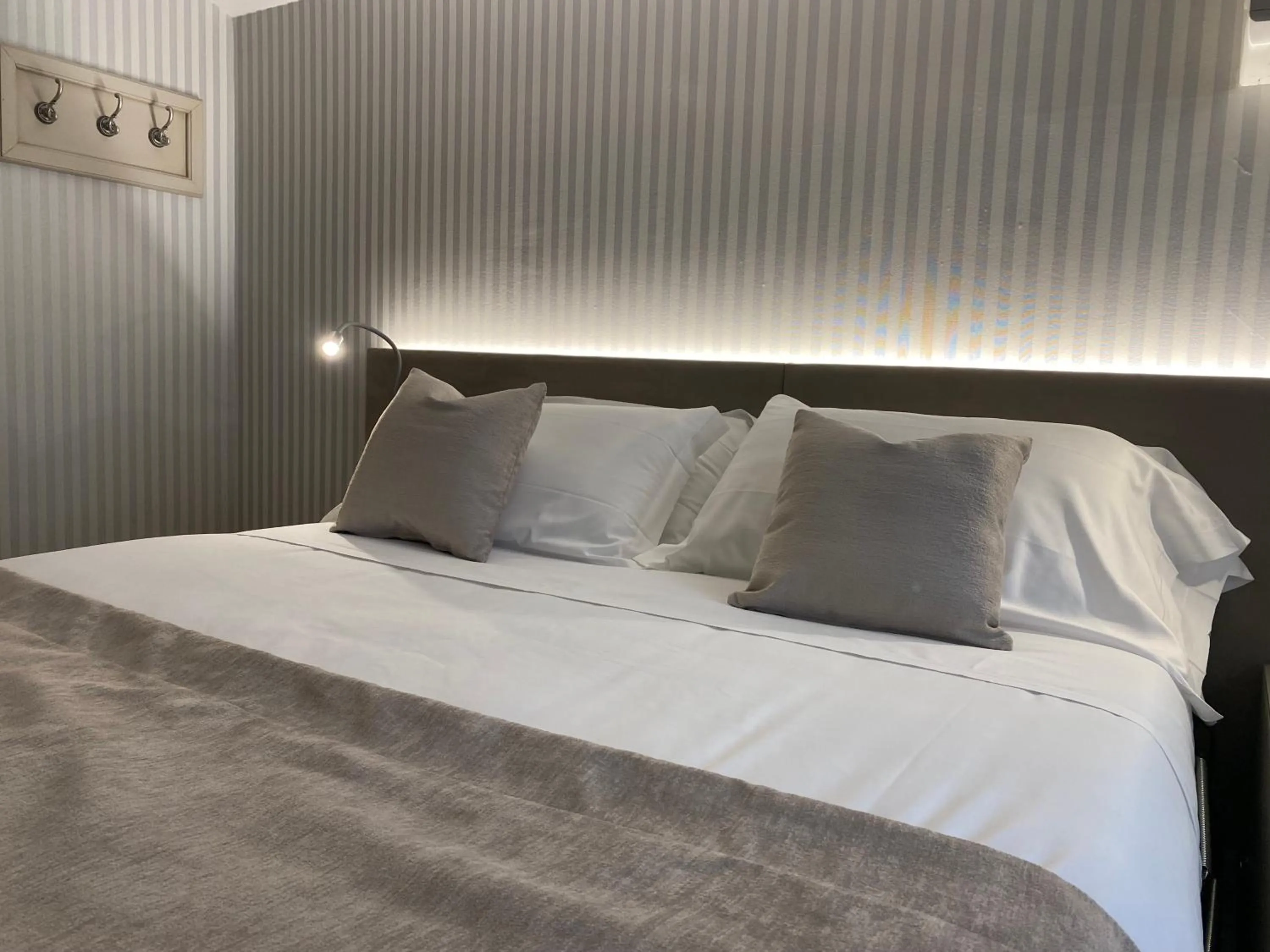 Bed in San Lio Tourist House