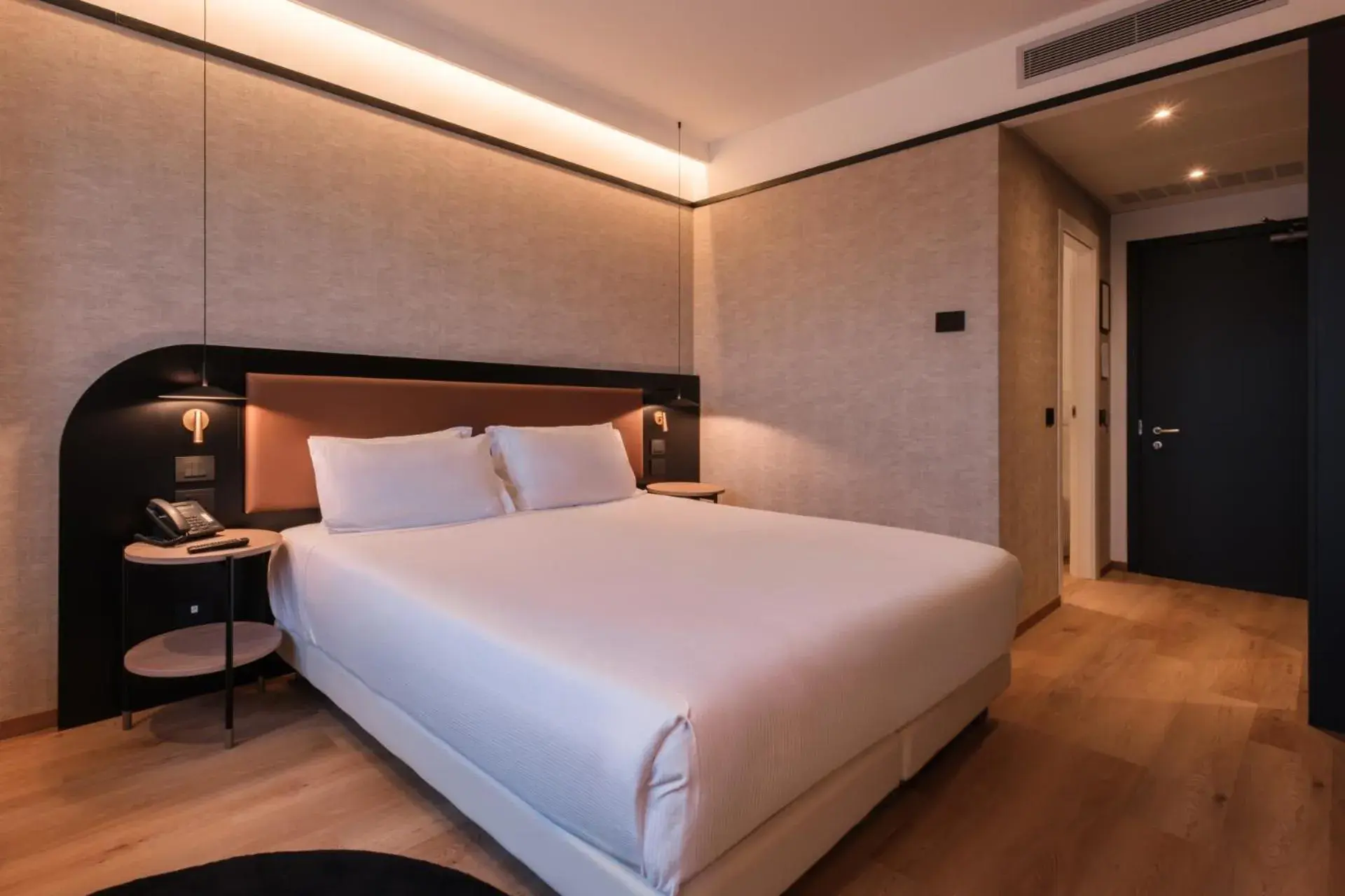 Bed in Savhotel Mantegna Padova Bed in Savhotel Mantegna Padova