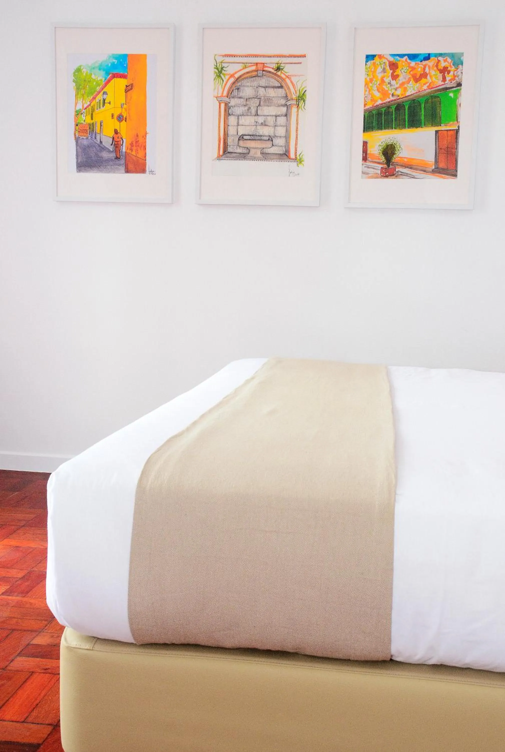 Decorative detail, Bed in VILA ALEGRIA