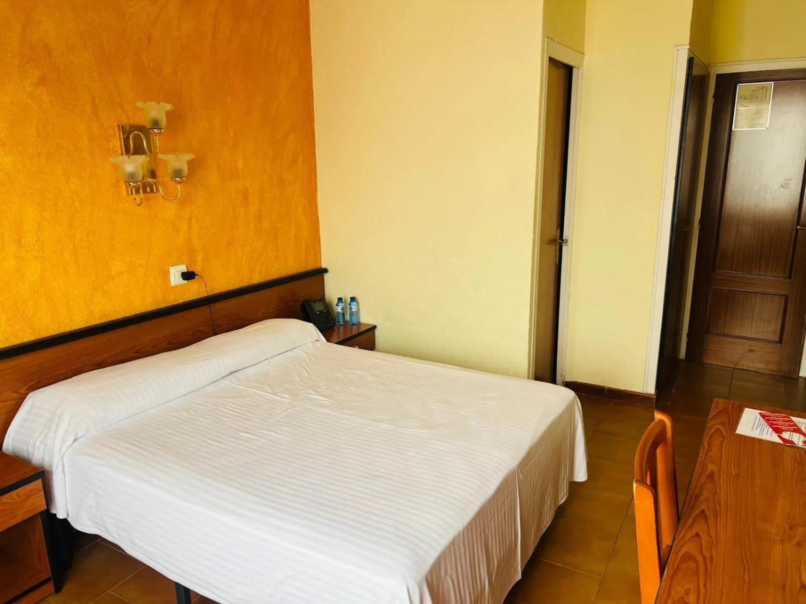 Bed in HOTEL CONTINENTAL