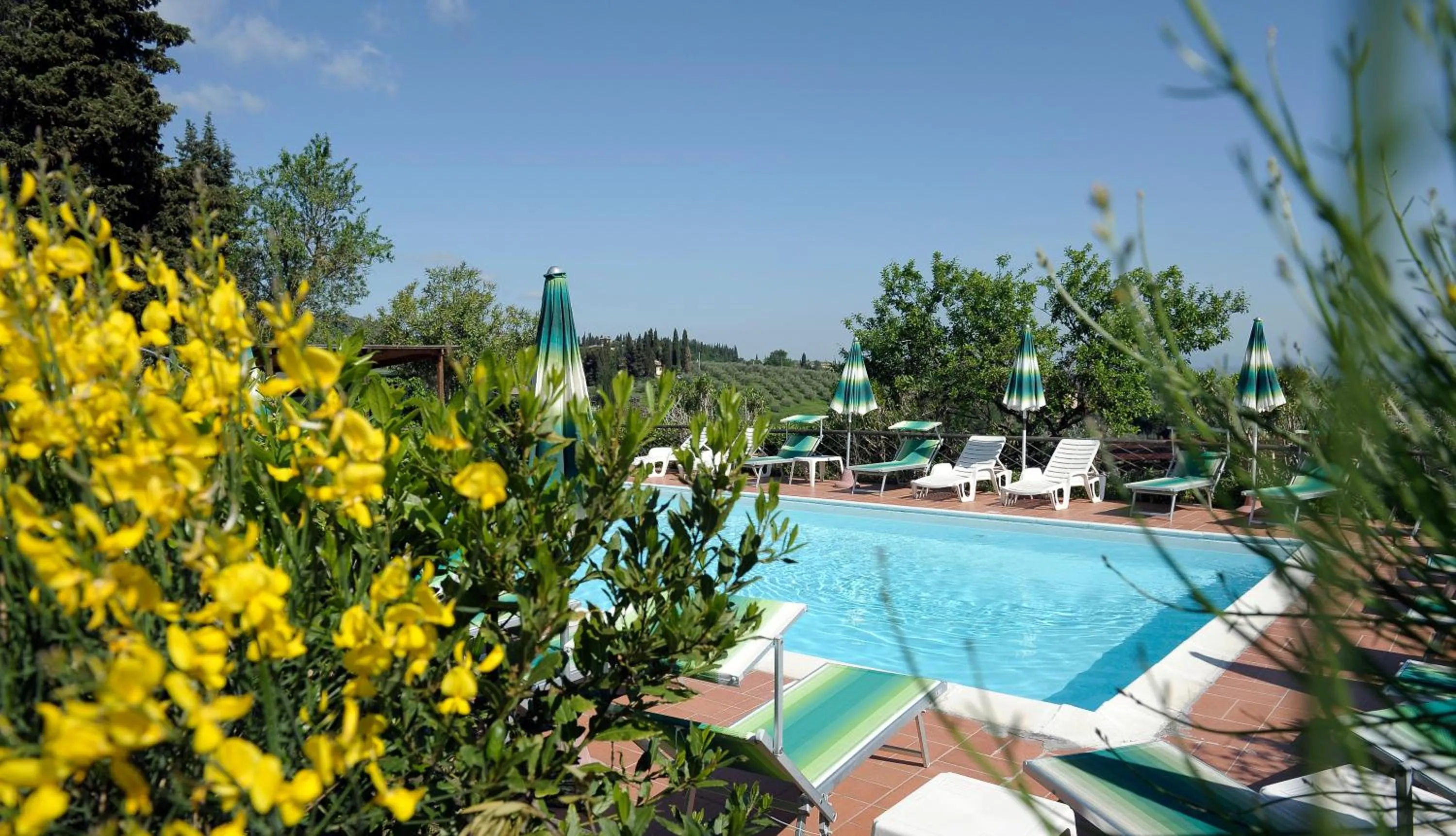 Swimming pool in Hotel Villa Belvedere