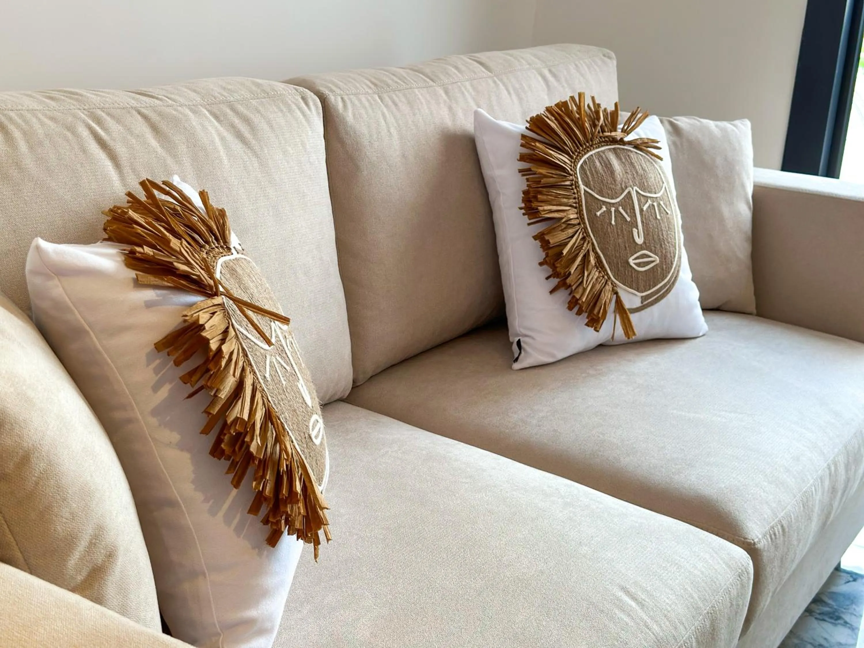 Seating area in B&B Cabana Life