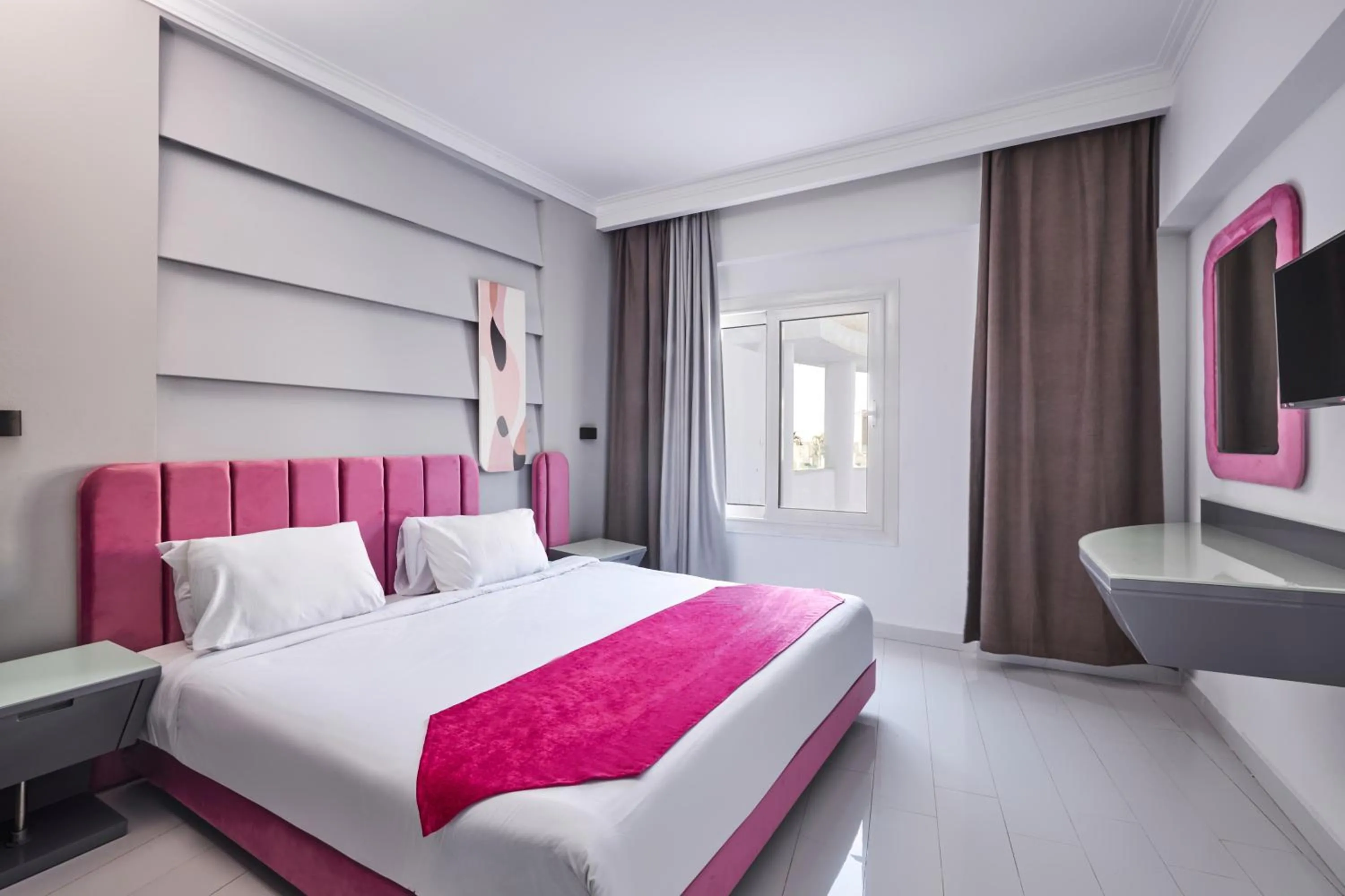 Bed in Golden Palace Marina Hotel