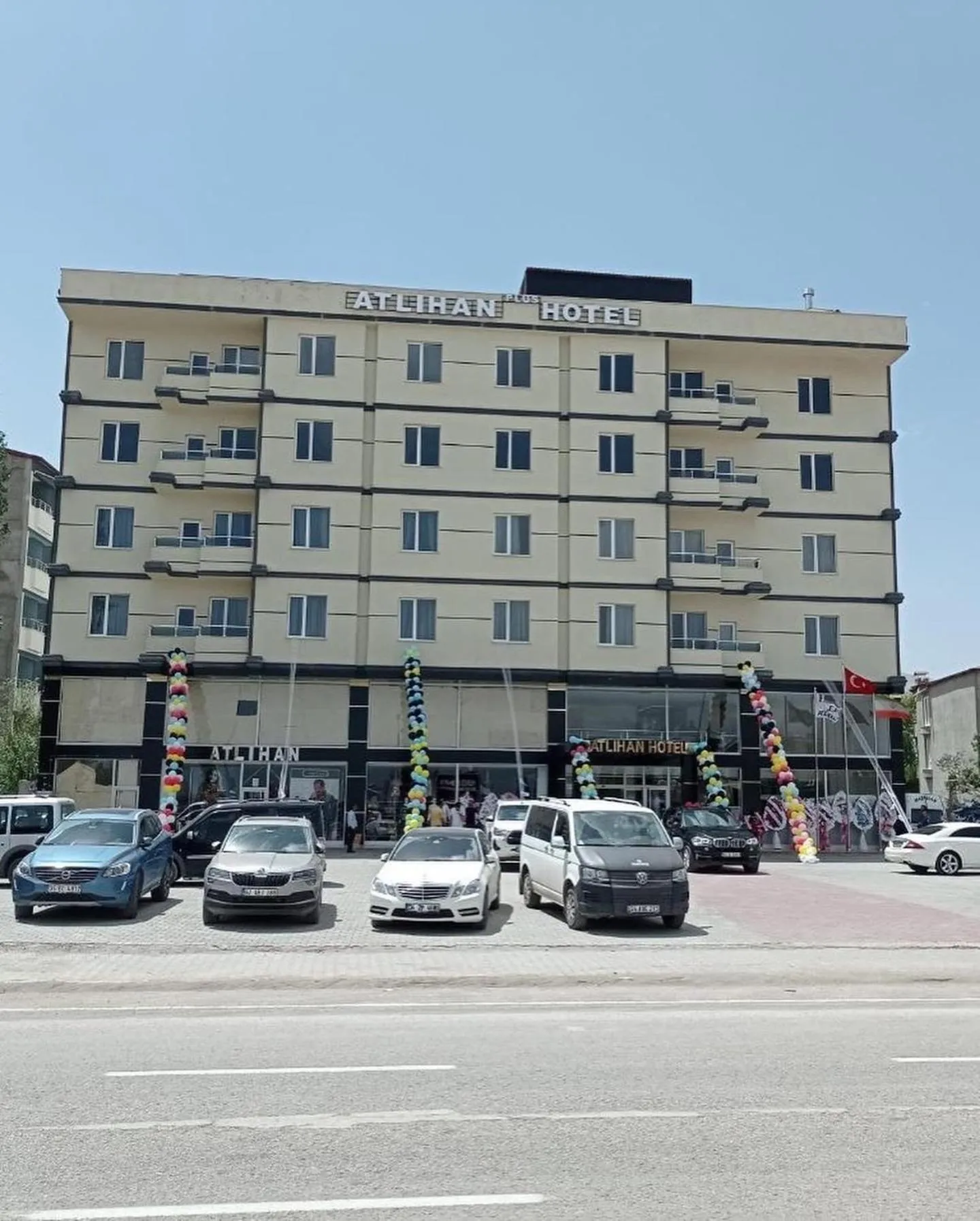 Property building in ATLIHAN PLUS HOTEL