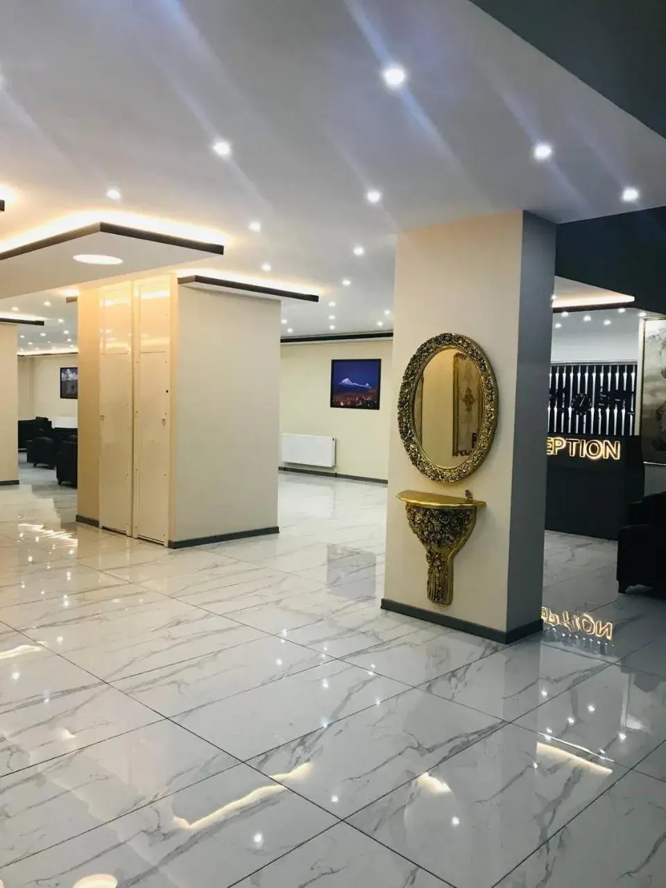 Lobby or reception in ATLIHAN PLUS HOTEL Lobby or reception in ATLIHAN PLUS HOTEL